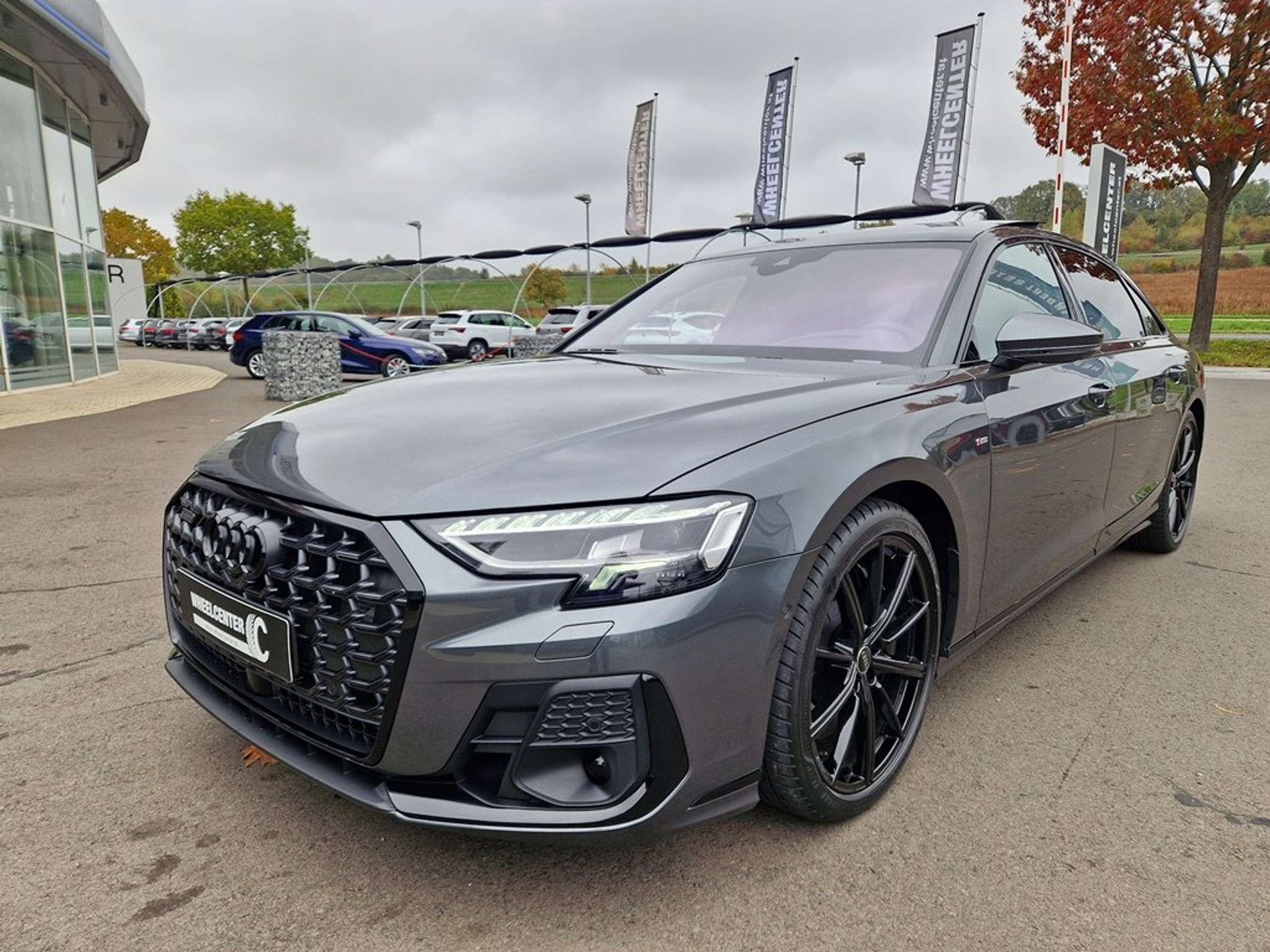 Audi - A8