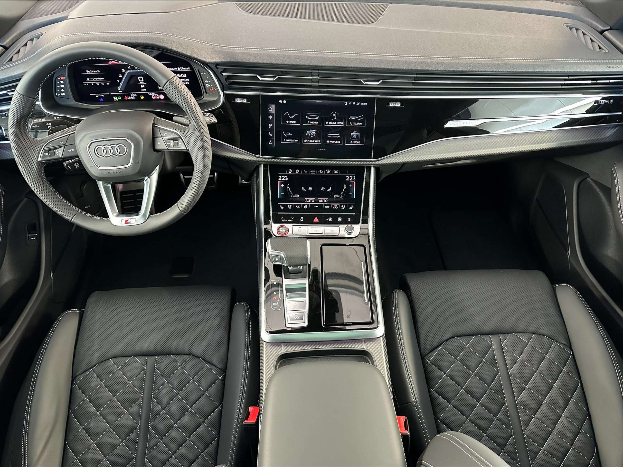 Audi - SQ8