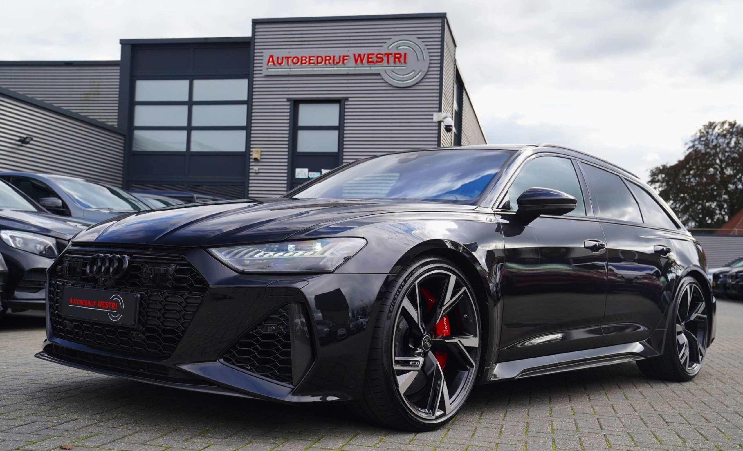 Audi - RS6