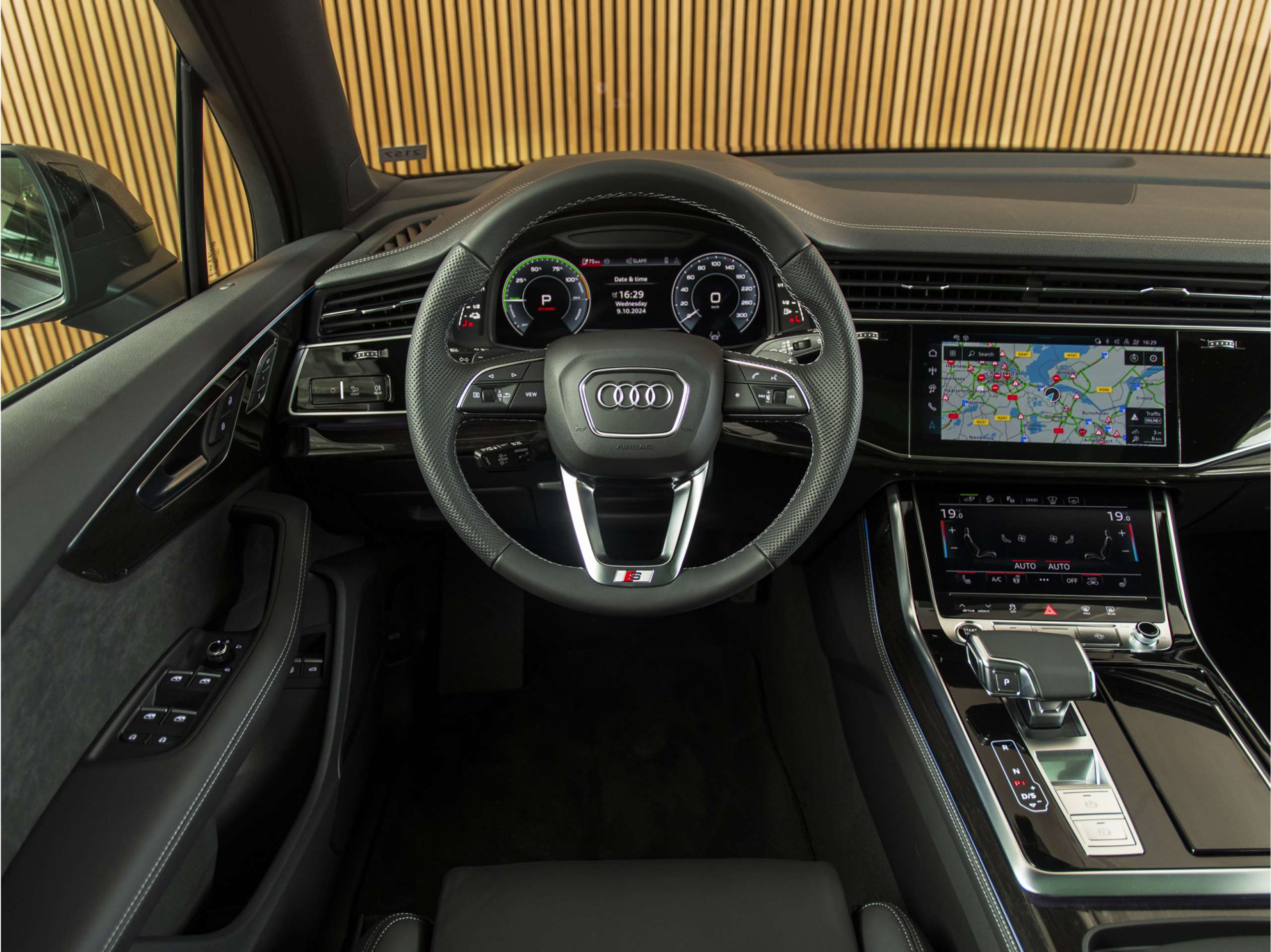 Audi - Q7