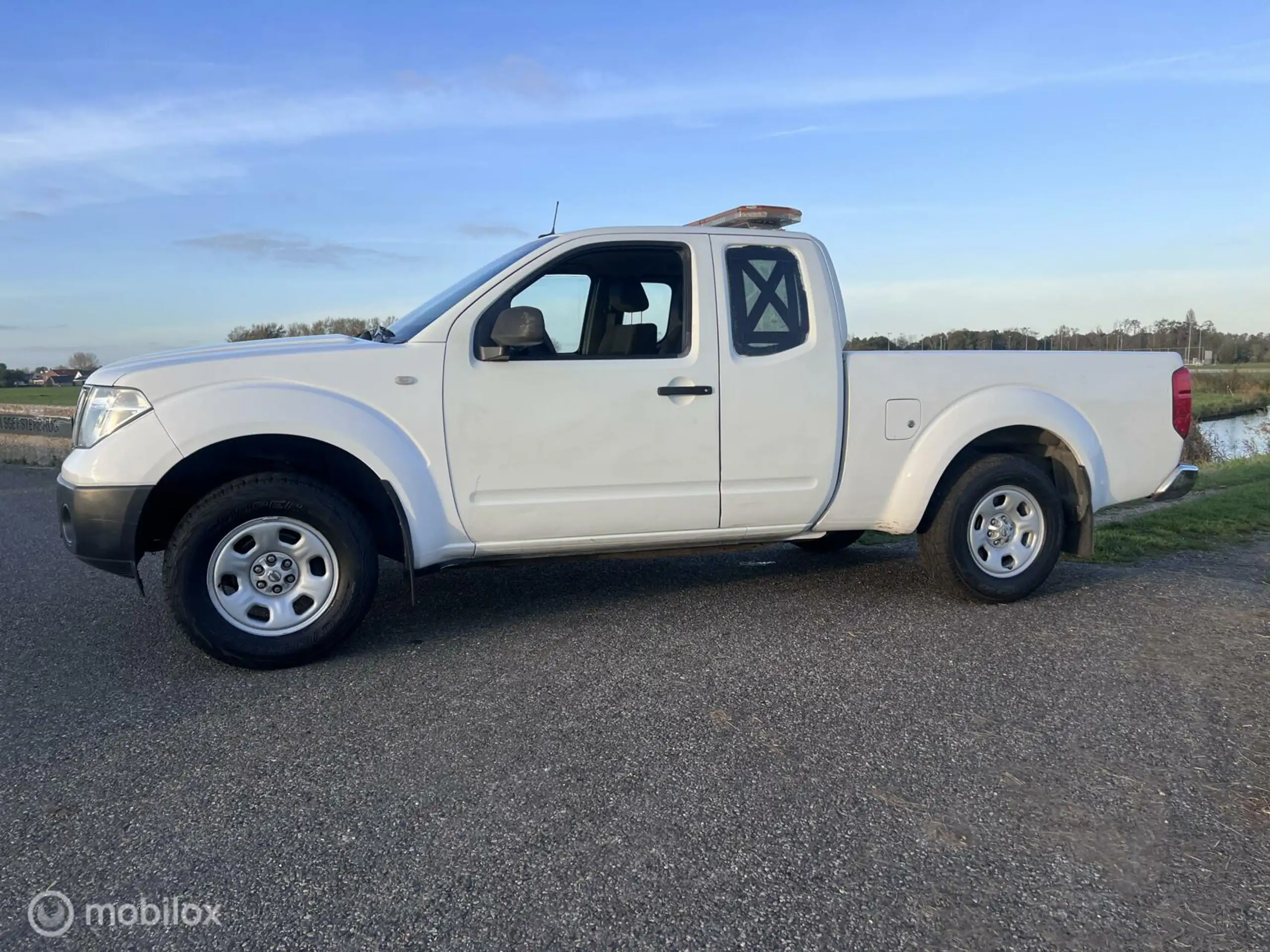 Nissan - Navara