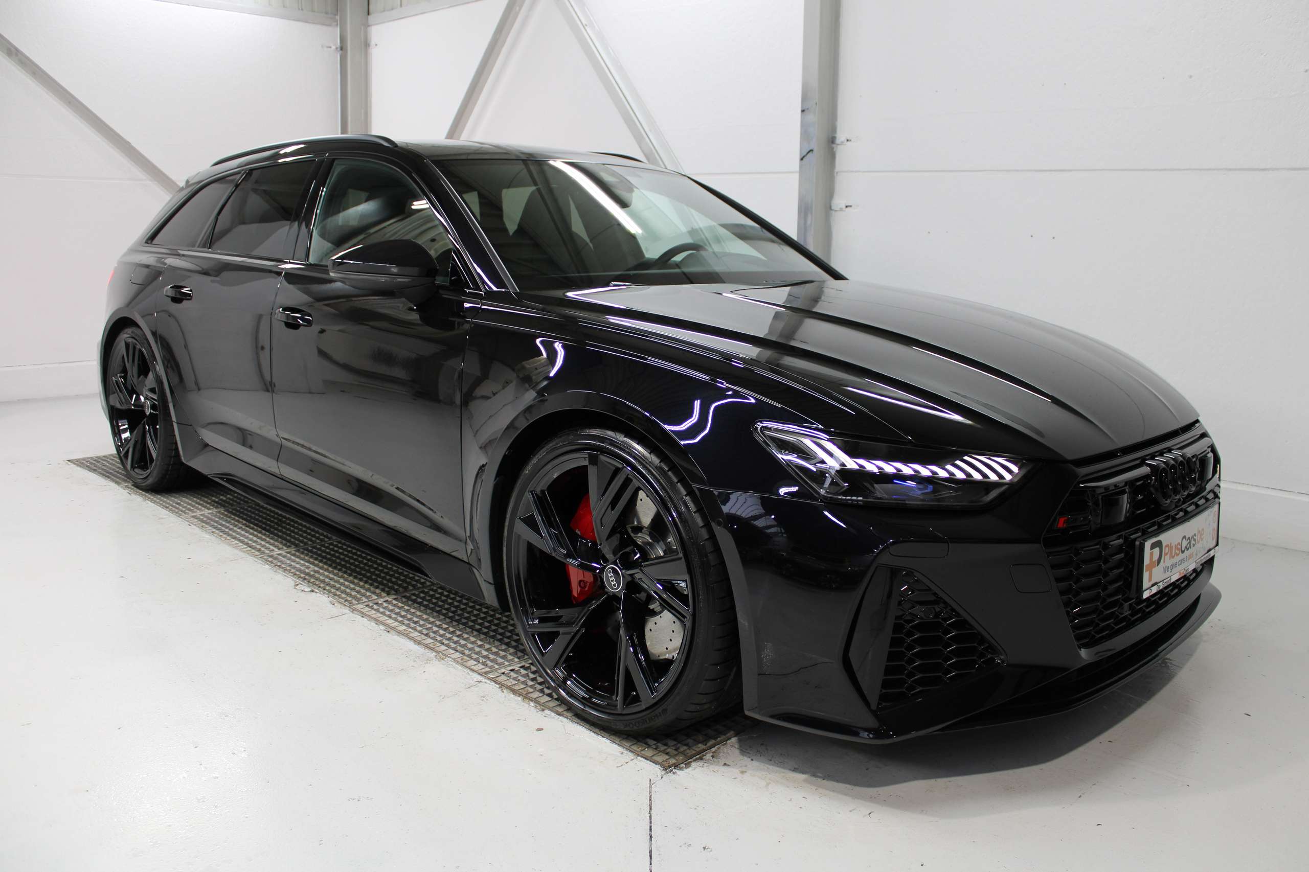 Audi - RS6