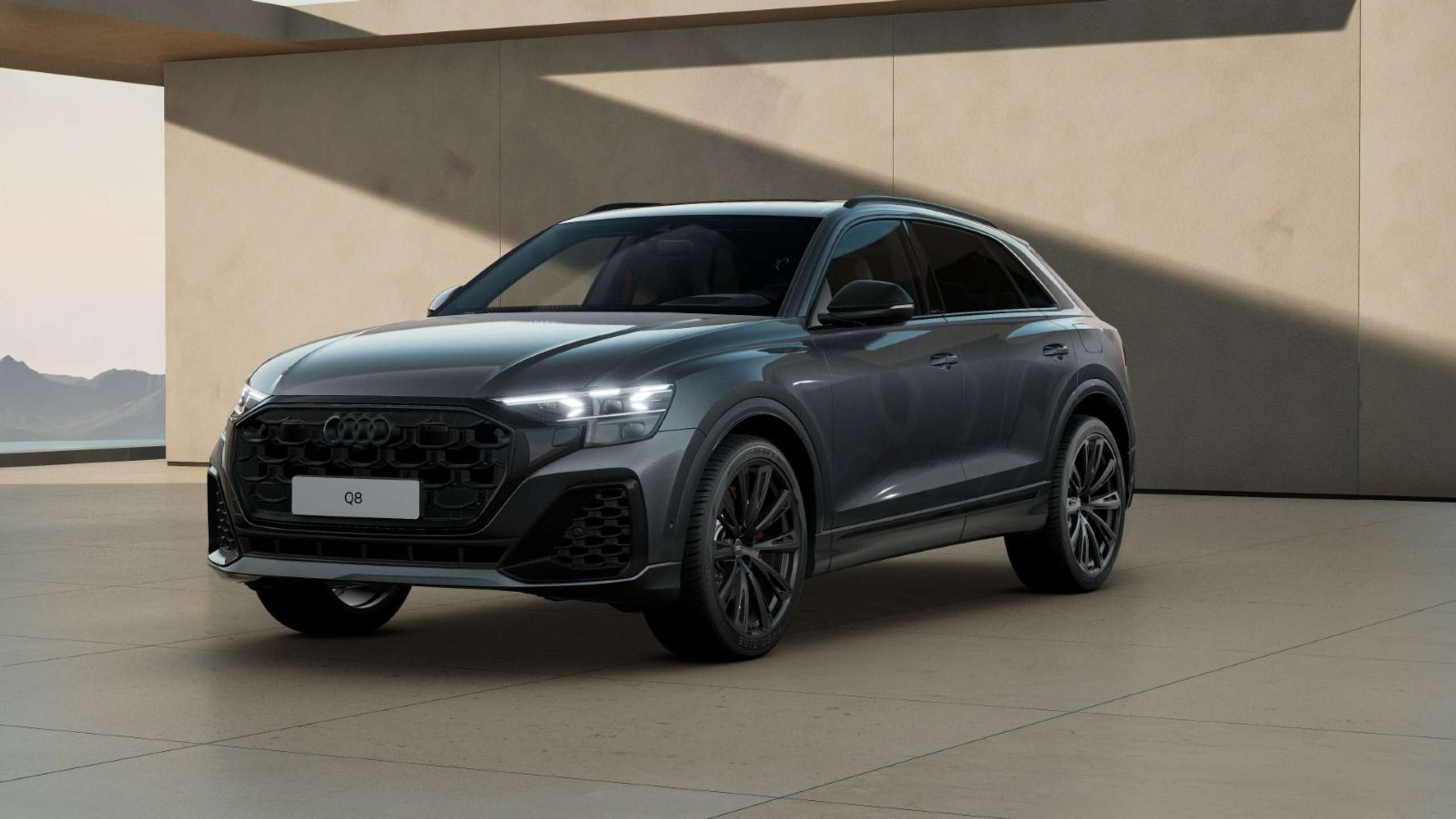 Audi - Q8