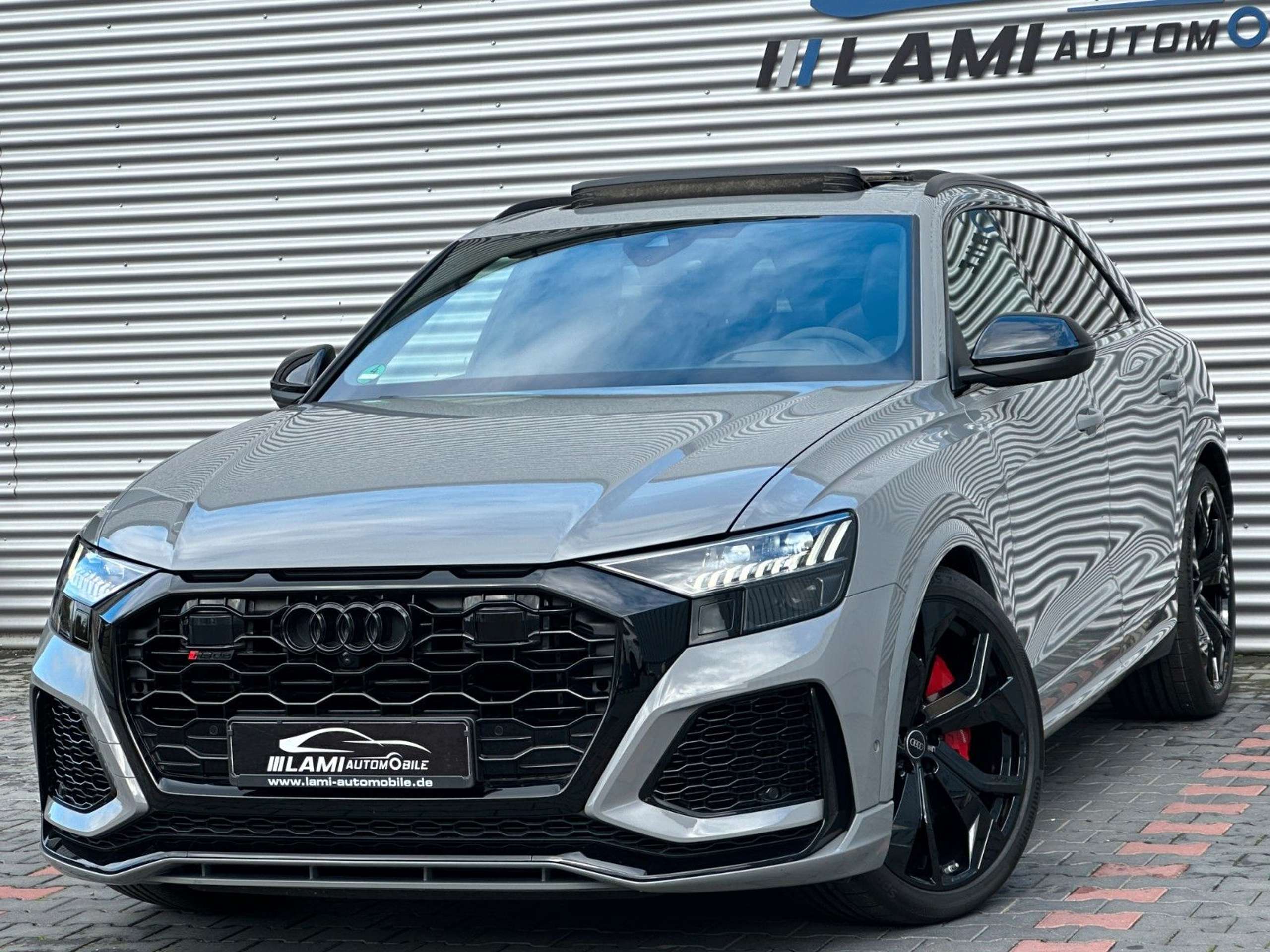 Audi - RS Q8