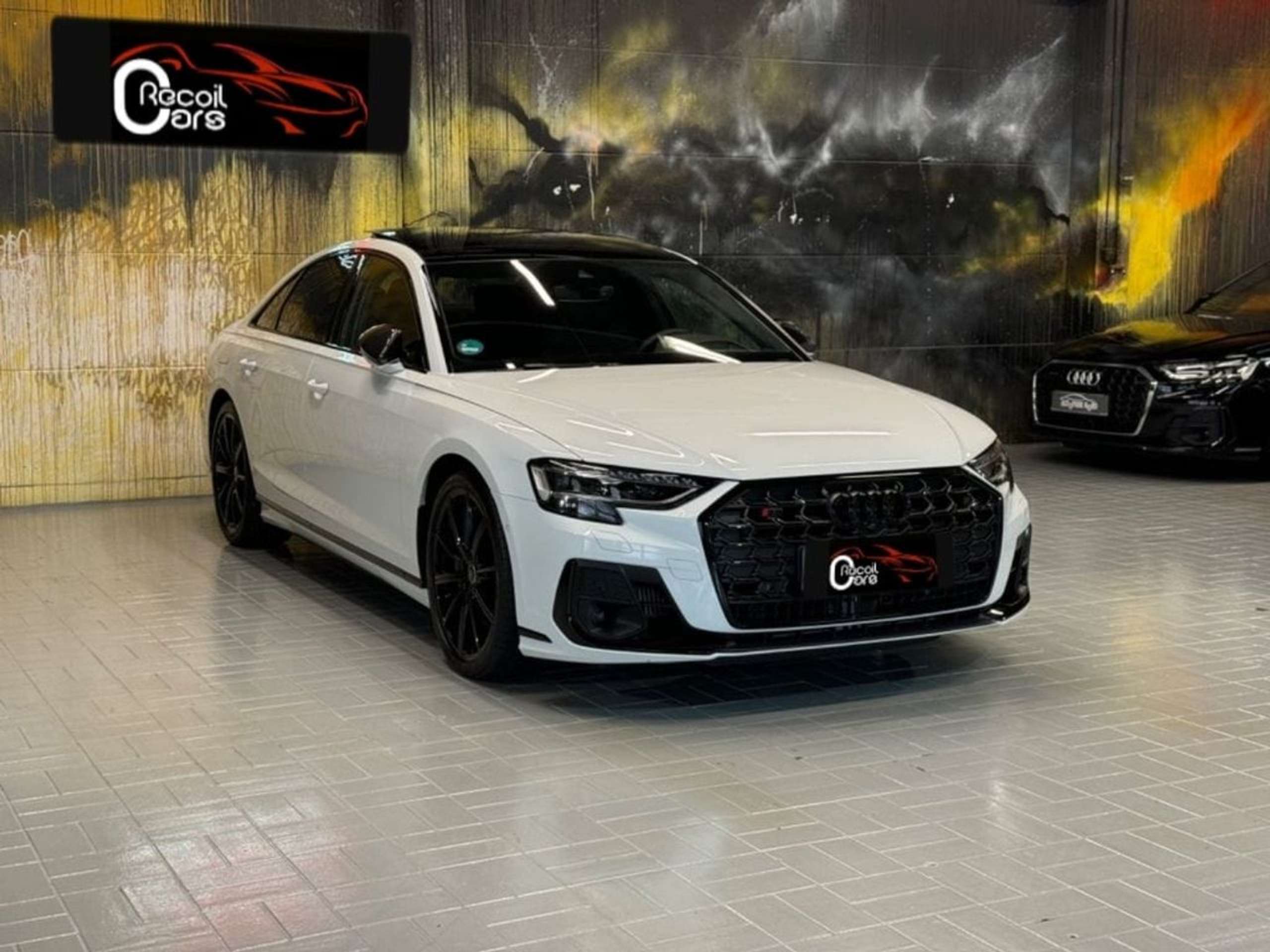 Audi - A8