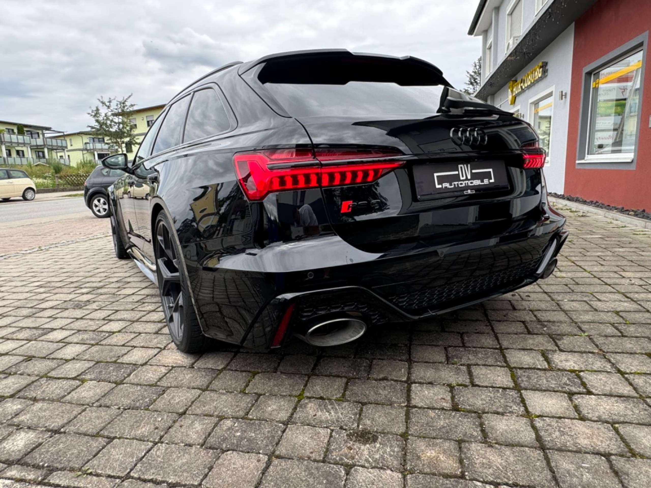 Audi - RS6