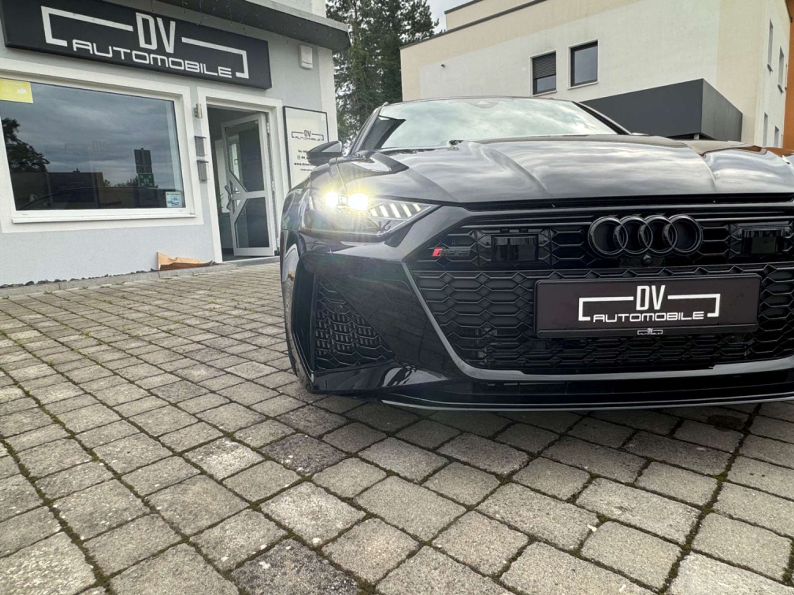 Audi - RS6