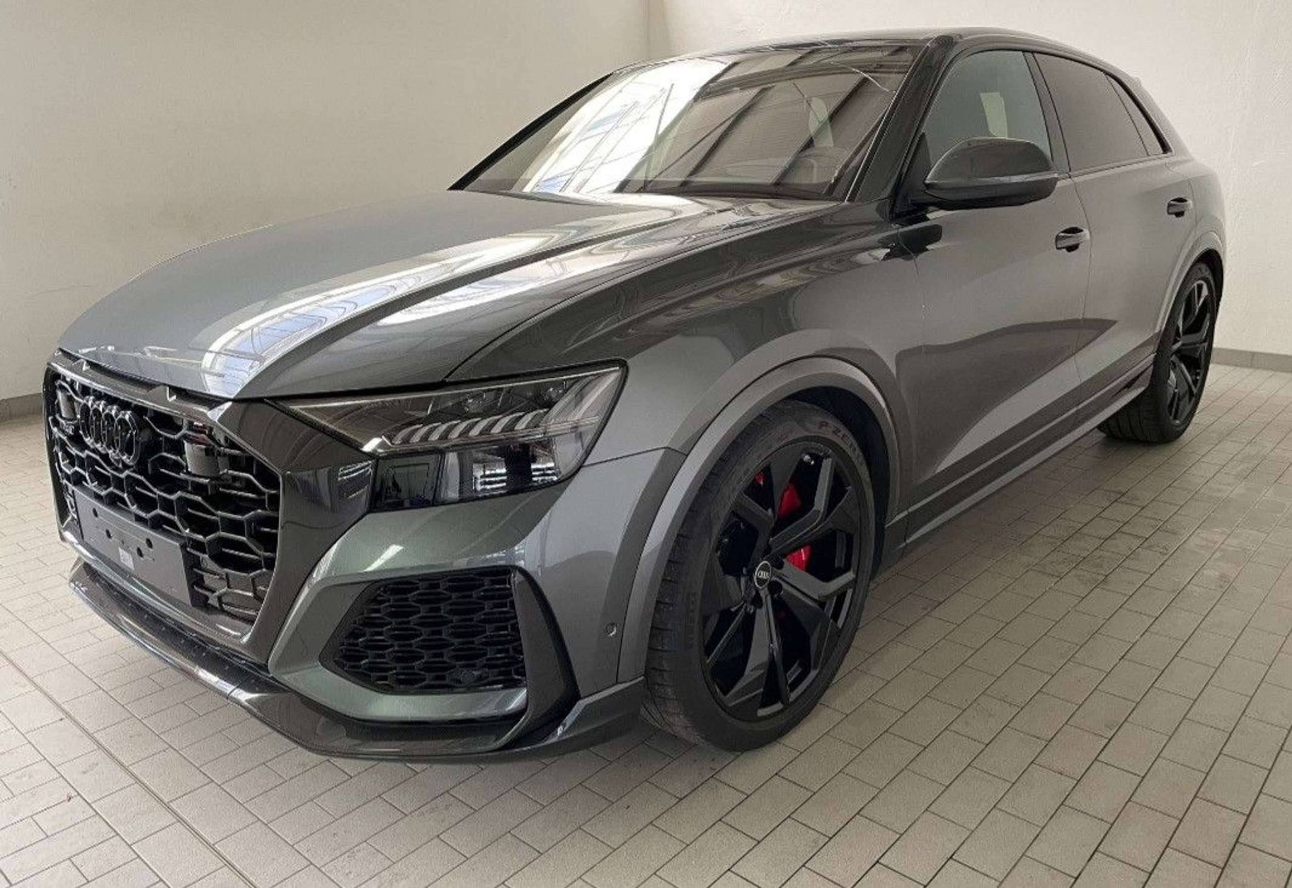 Audi - RS Q8