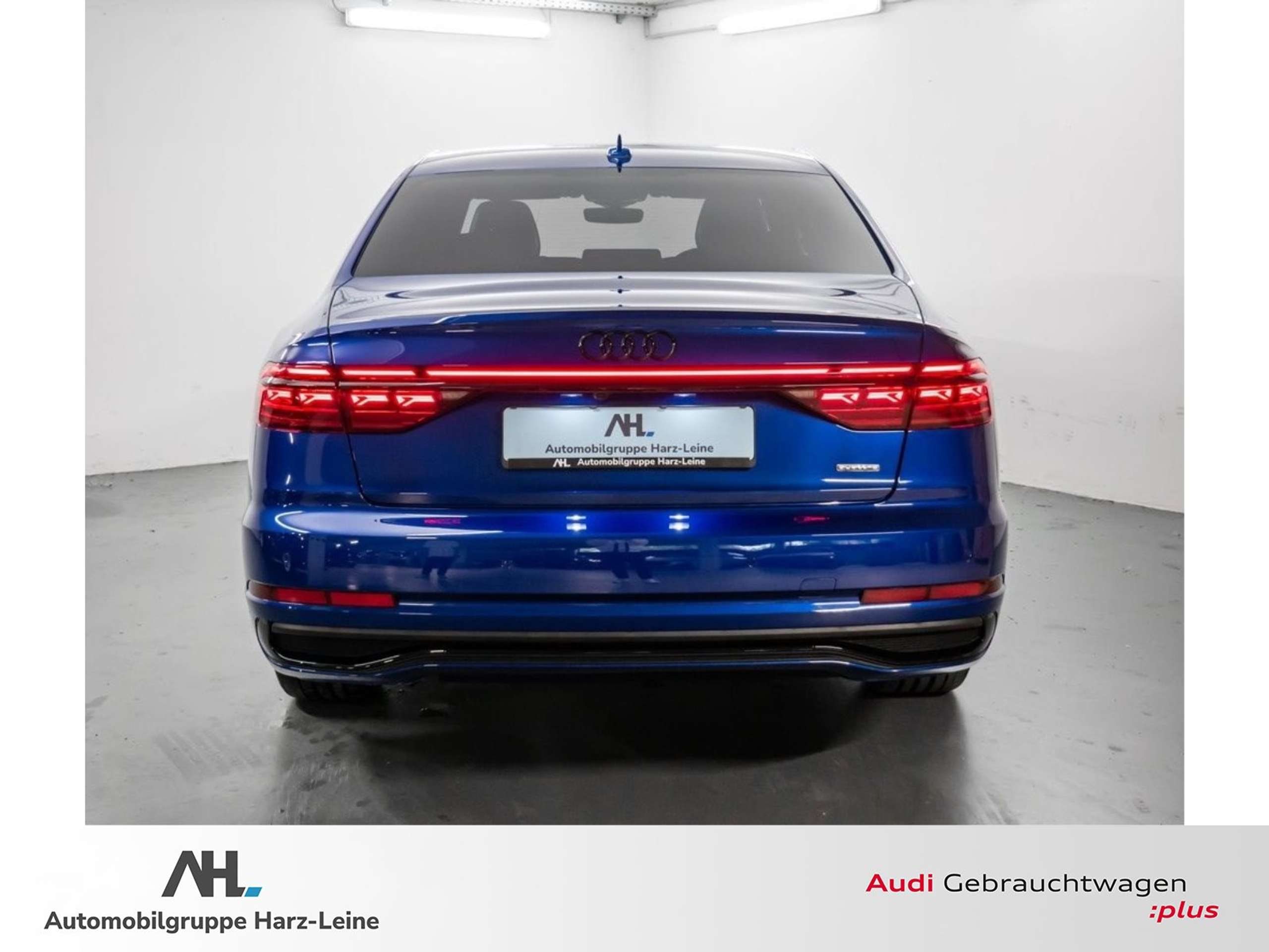 Audi - A8