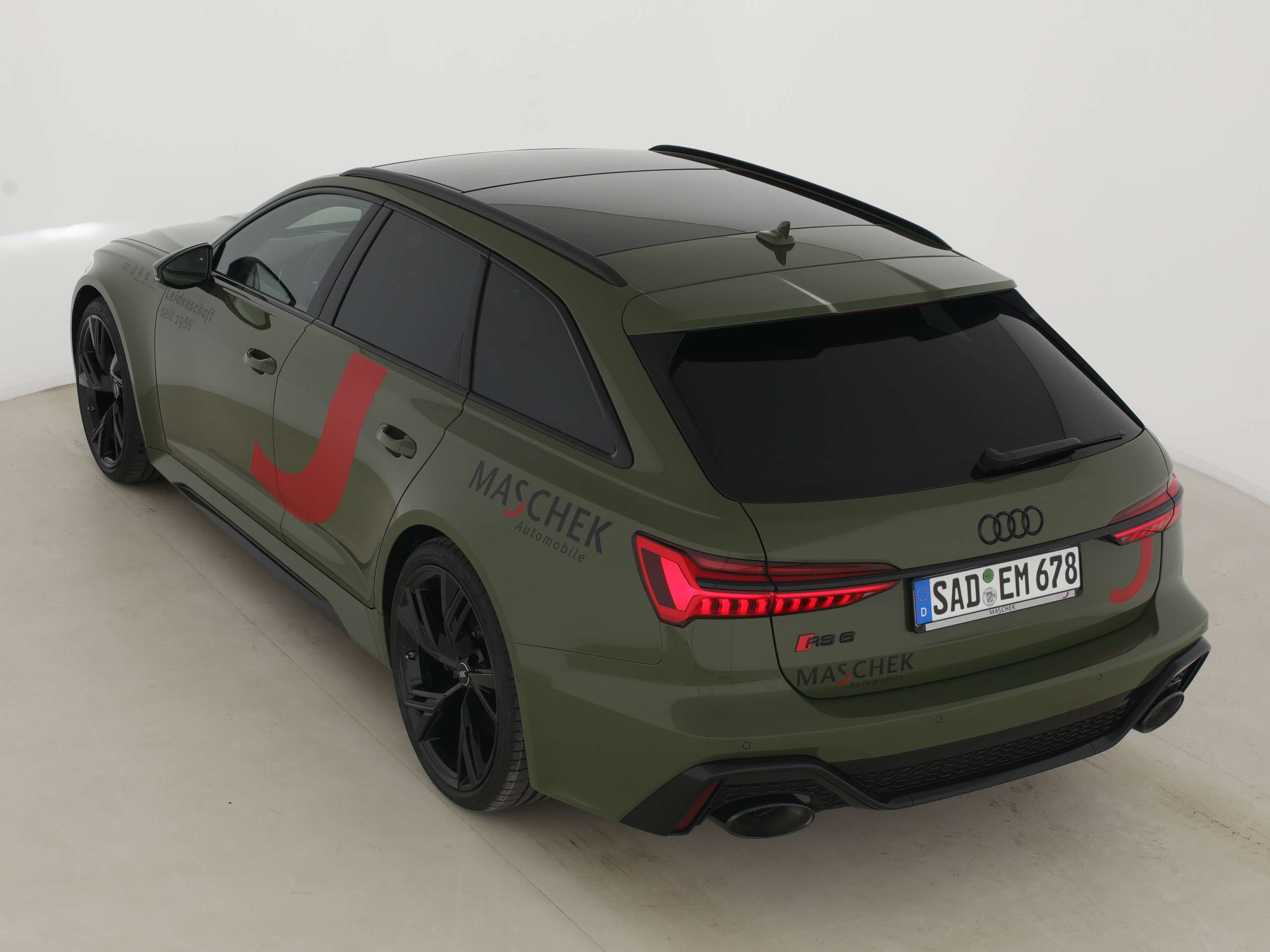 Audi - RS6