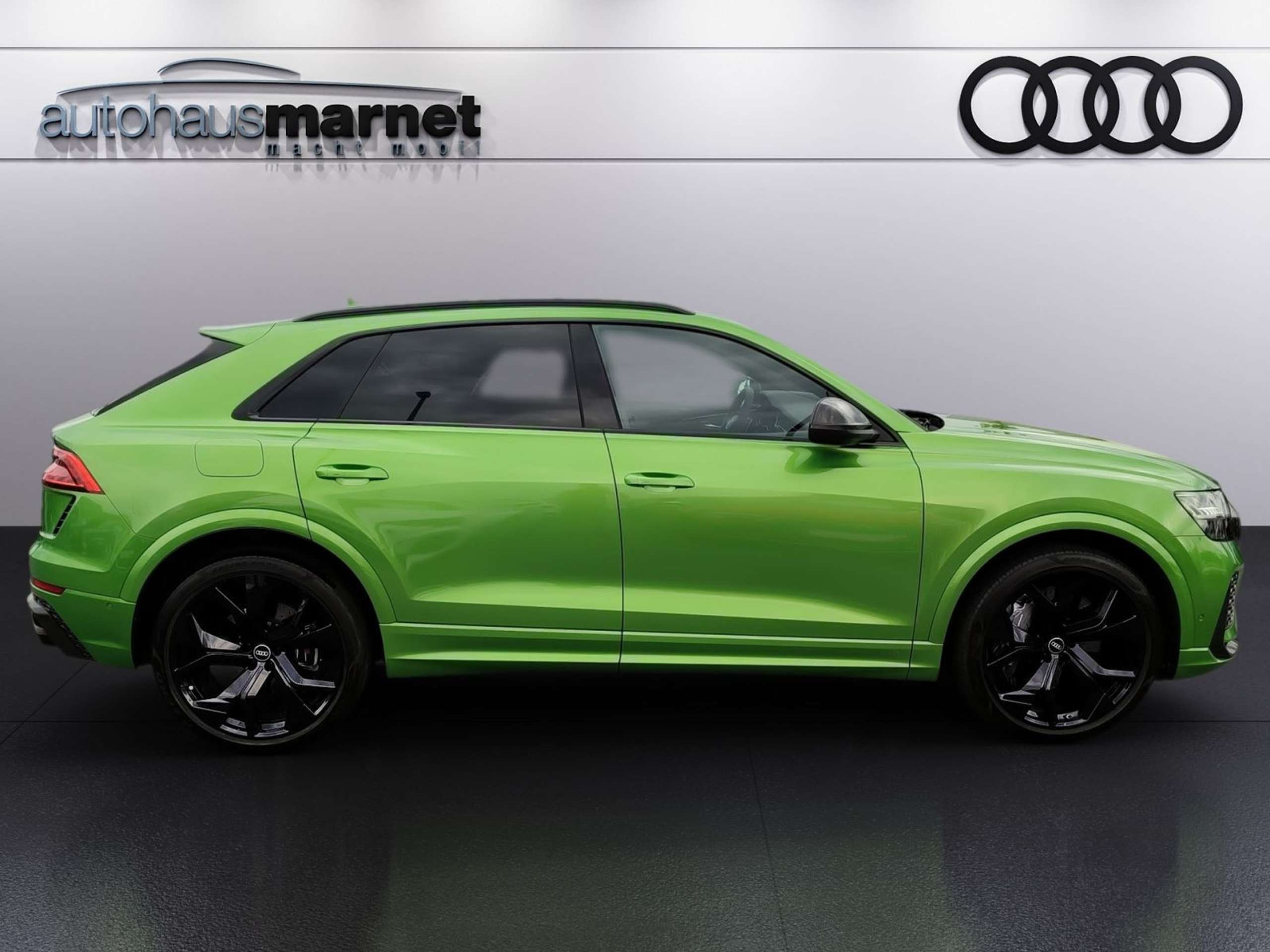 Audi - RS Q8