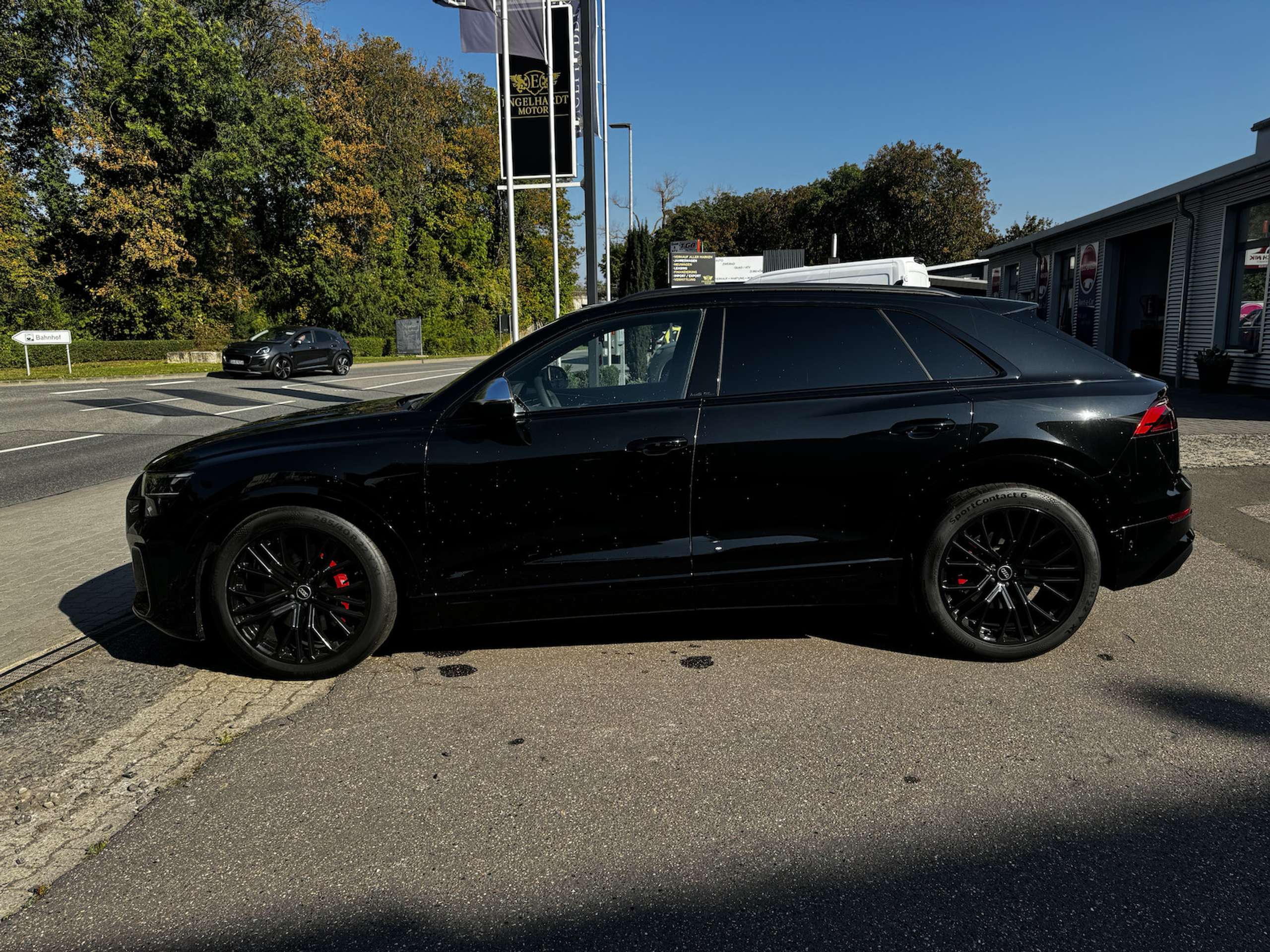 Audi - SQ8