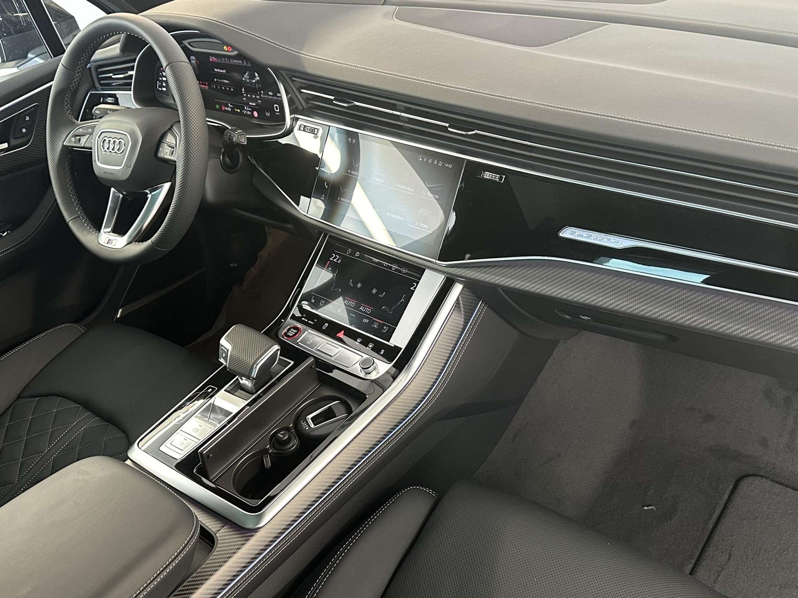 Audi - SQ7