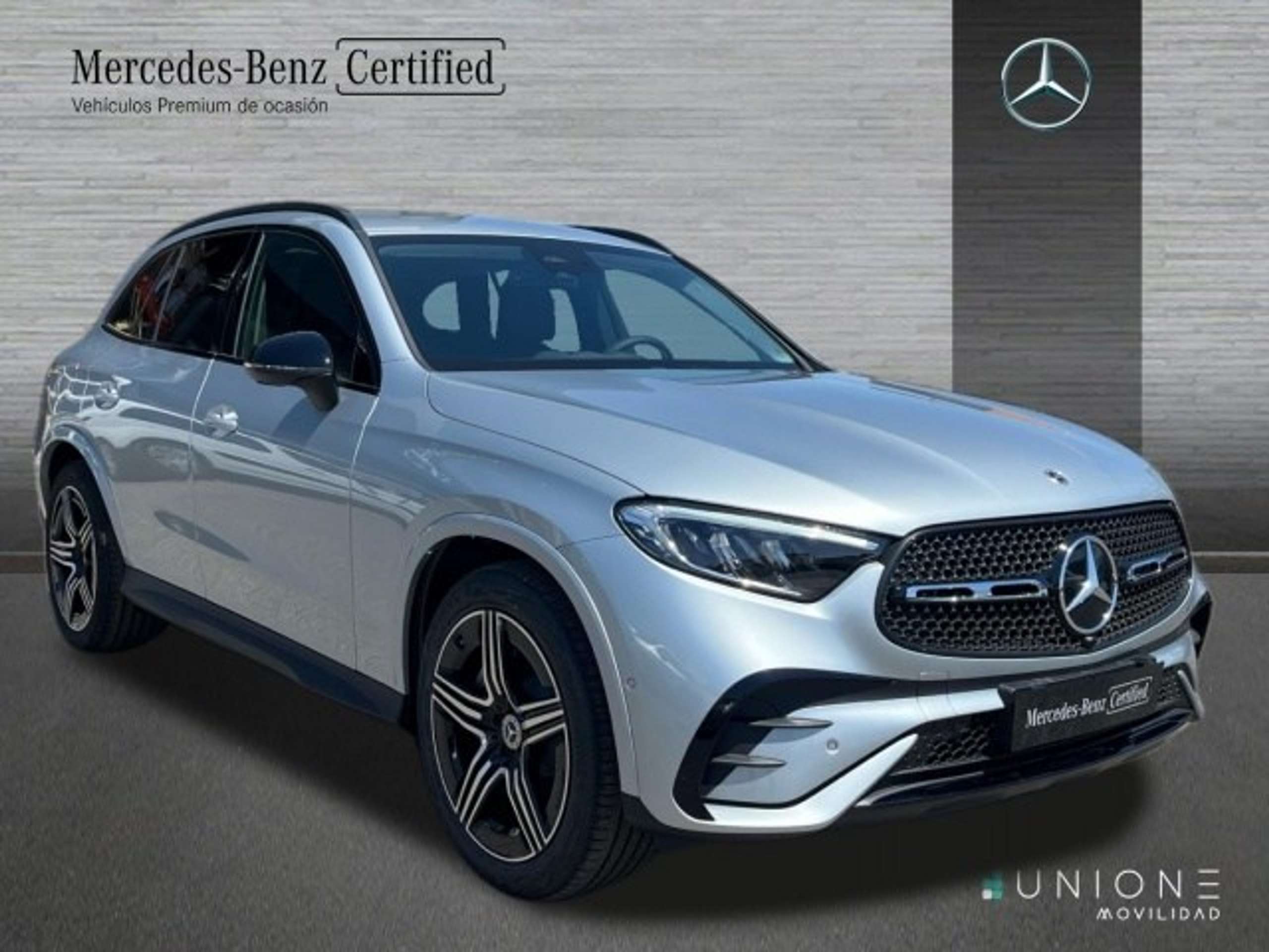 Mercedes-Benz - GLC 220