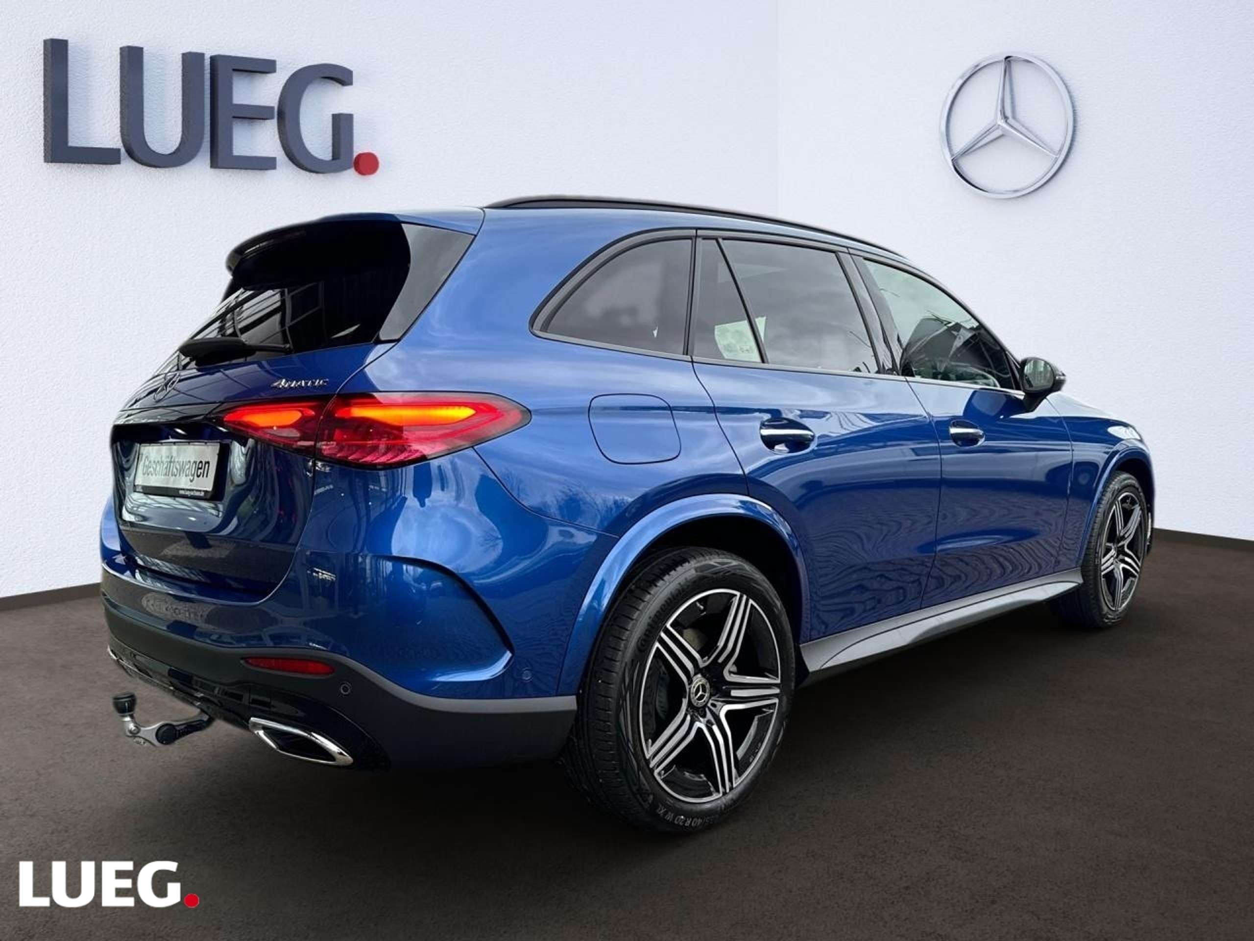 Mercedes-Benz - GLC 220