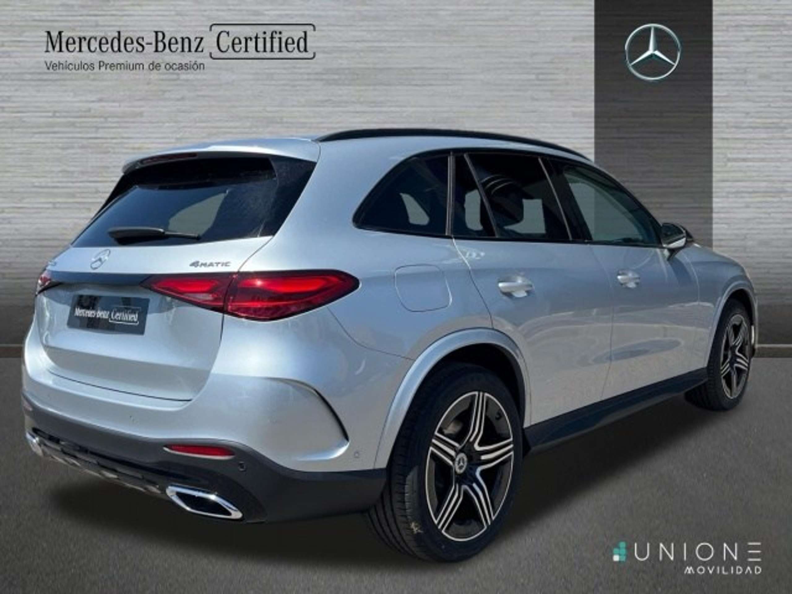 Mercedes-Benz - GLC 220