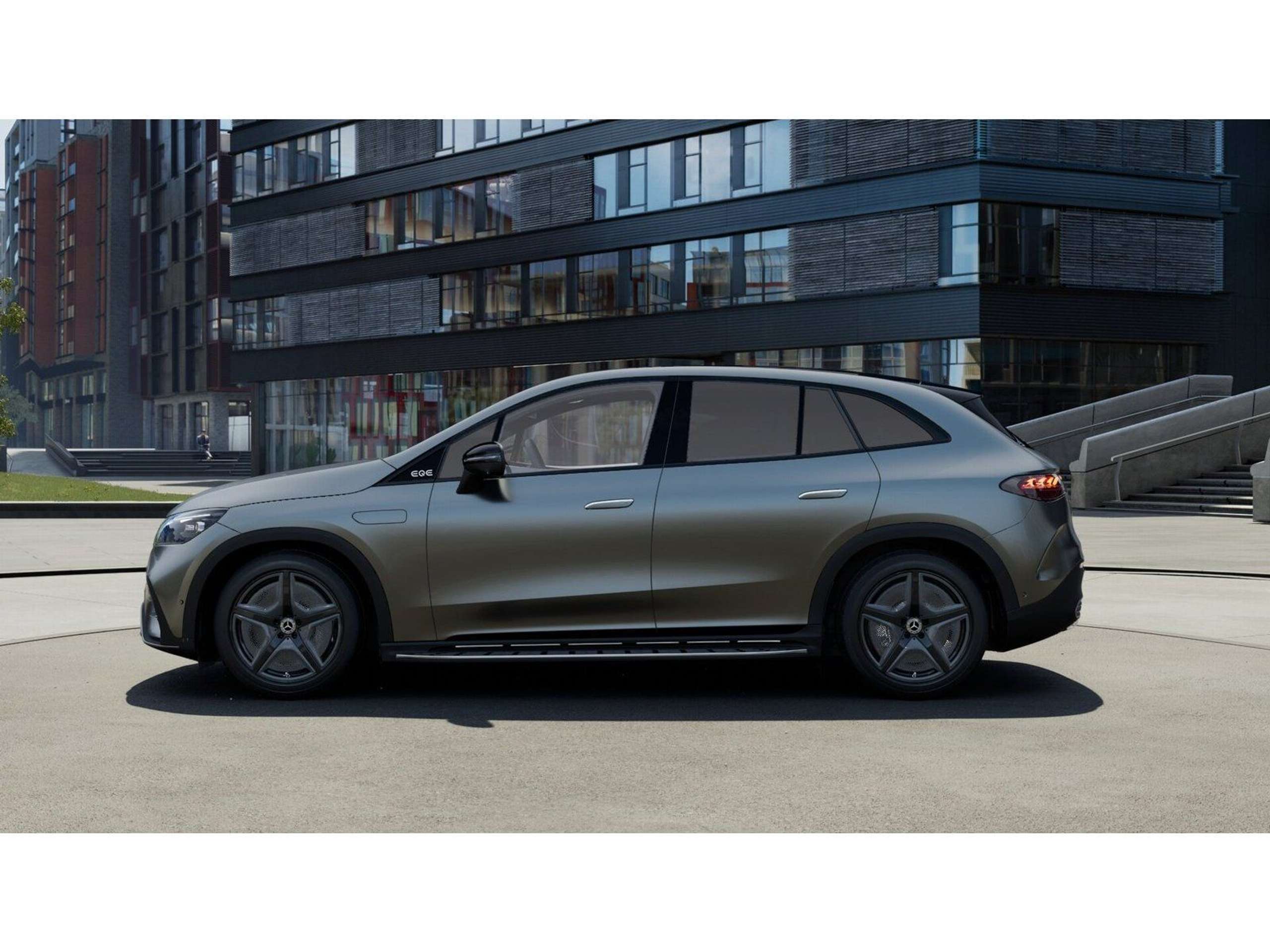 Mercedes-Benz - EQE SUV