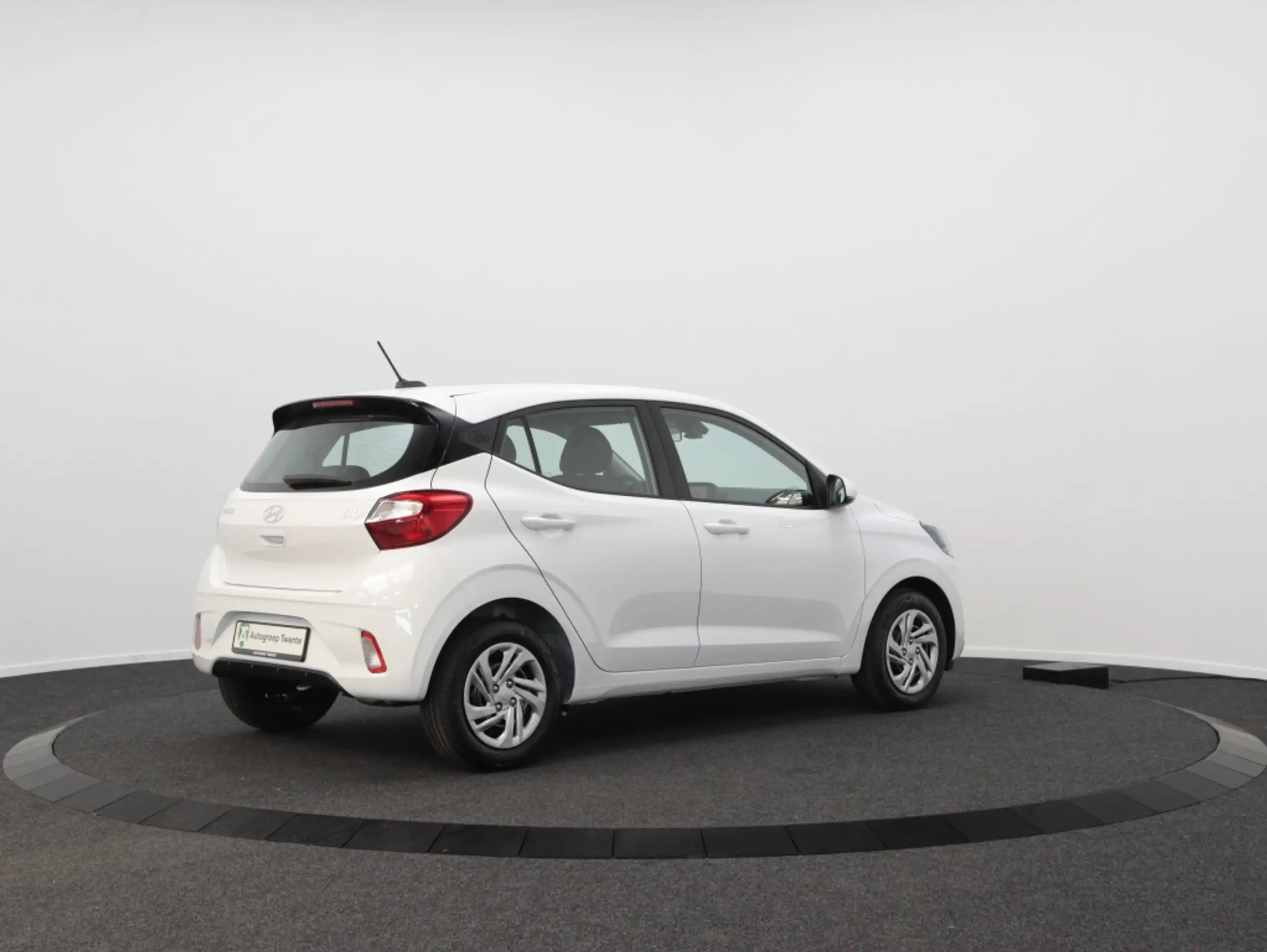 Hyundai - i10