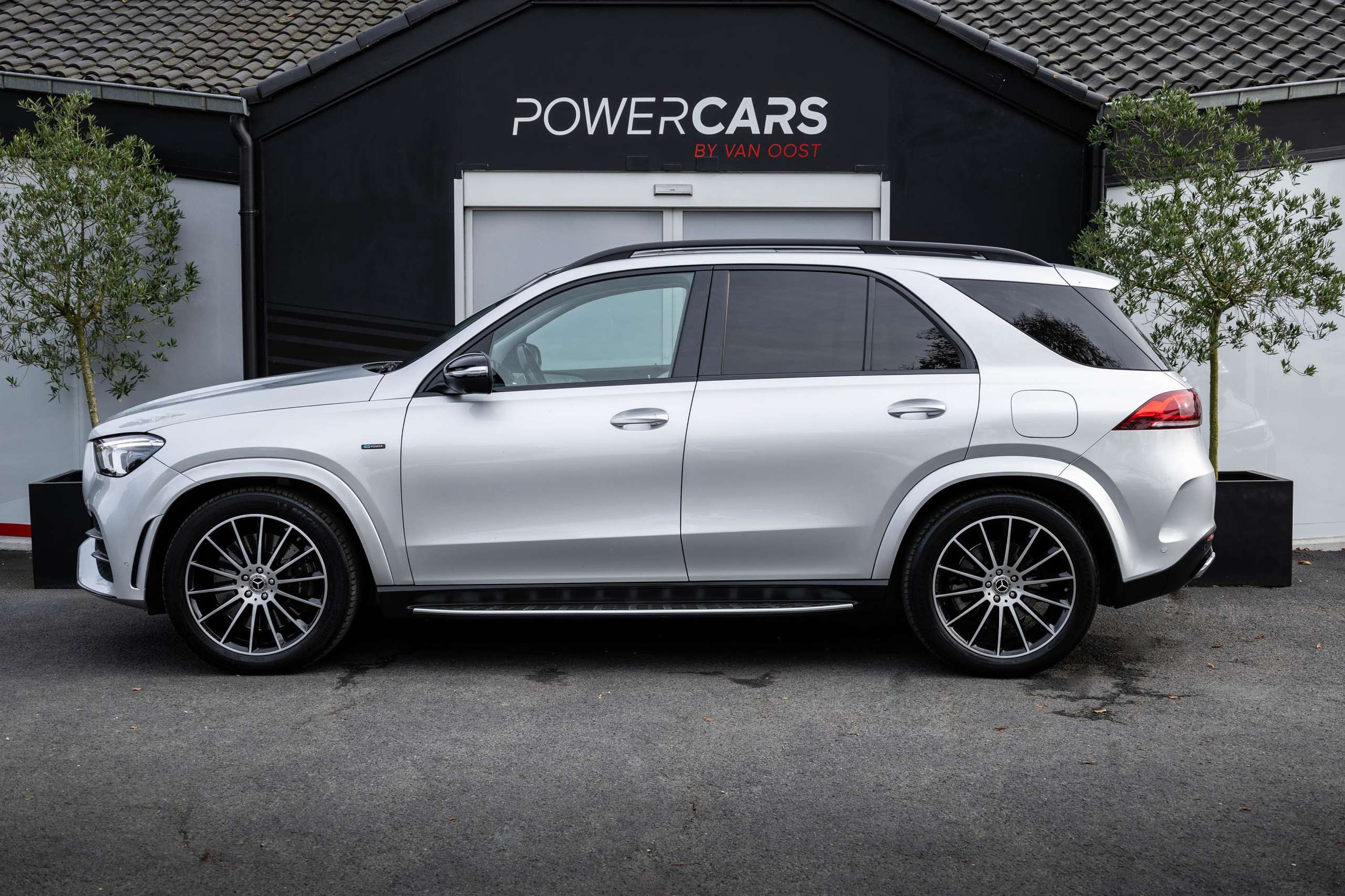 Mercedes-Benz - GLE 350