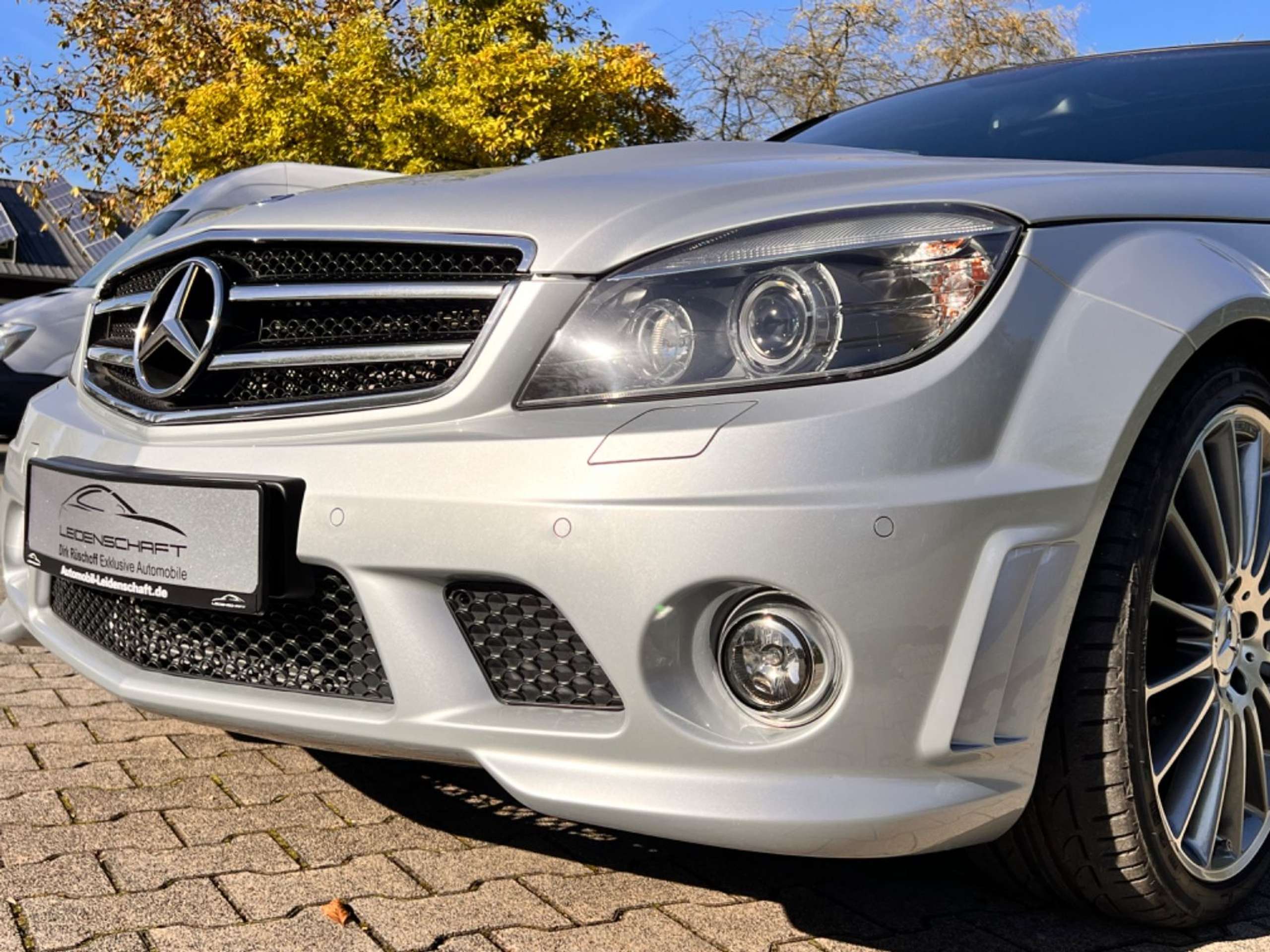 Mercedes-Benz - C 63 AMG