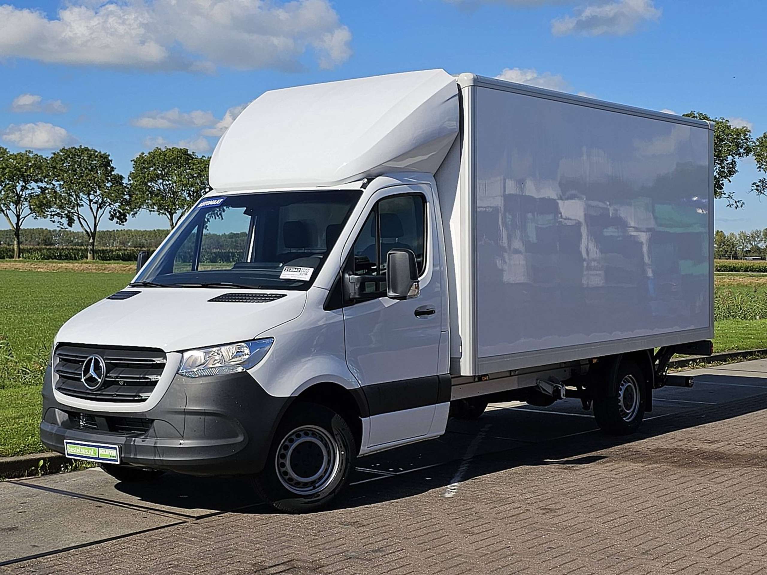 Mercedes-Benz - Sprinter