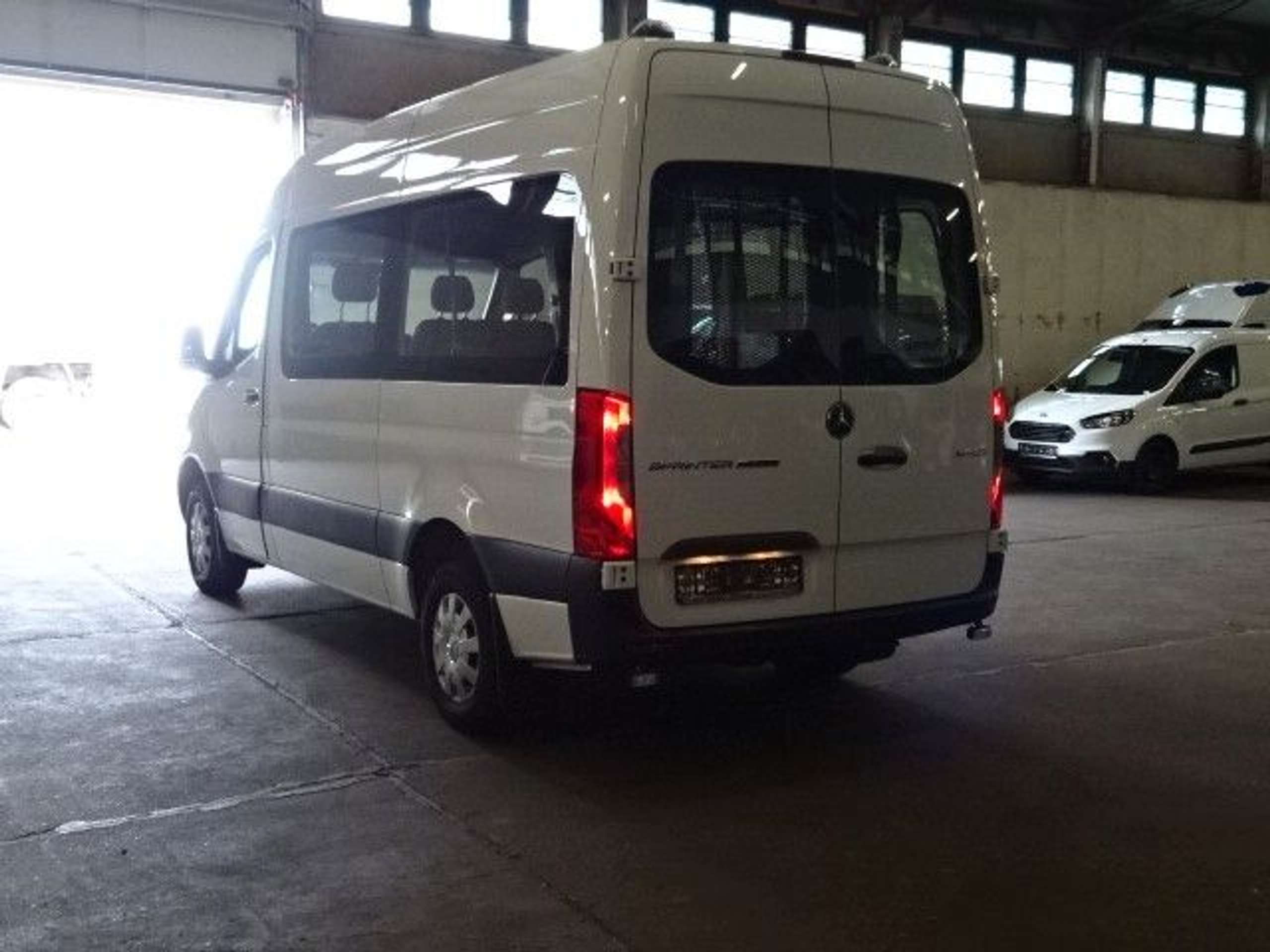 Mercedes-Benz - Sprinter