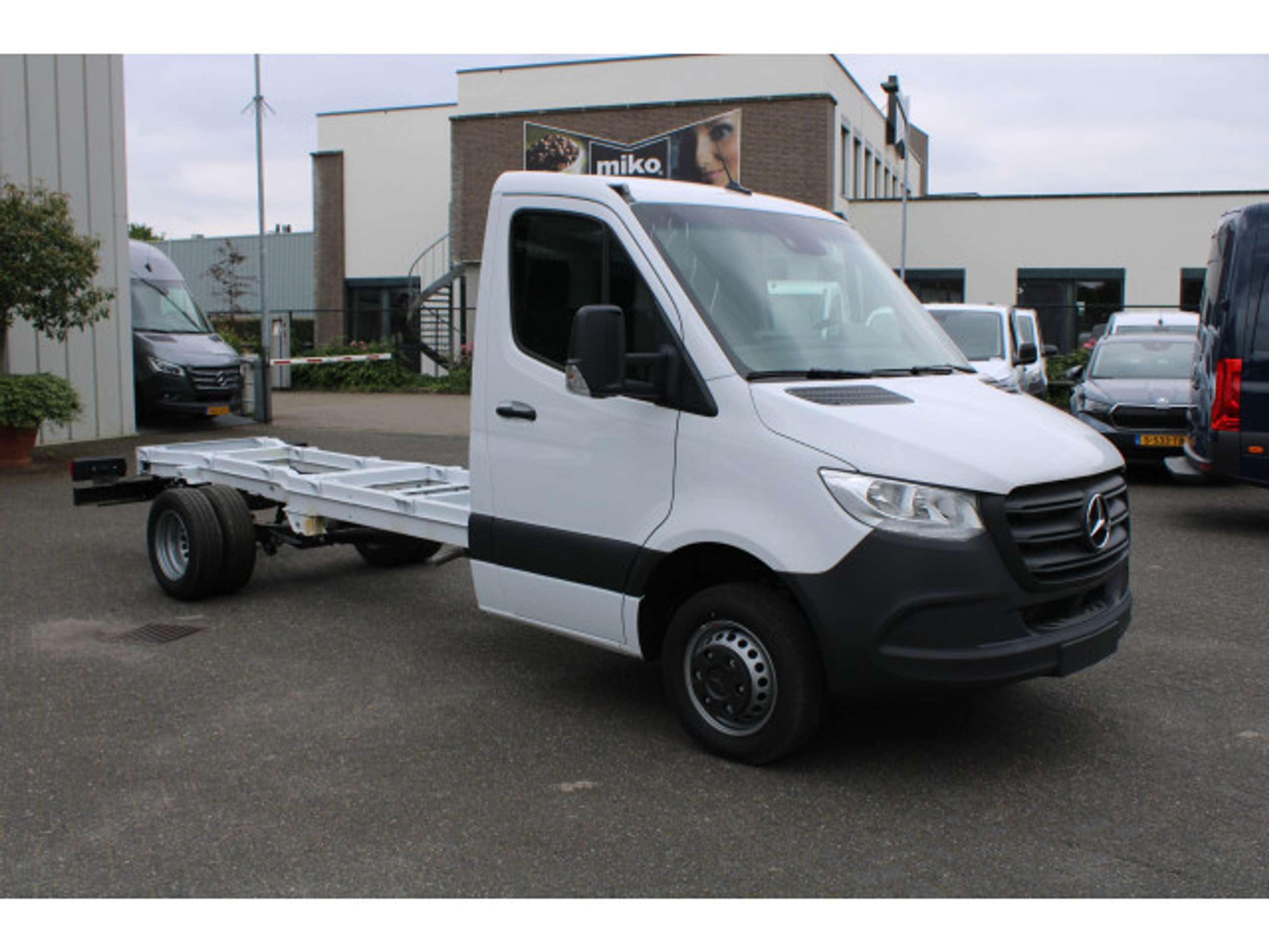 Mercedes-Benz - Sprinter