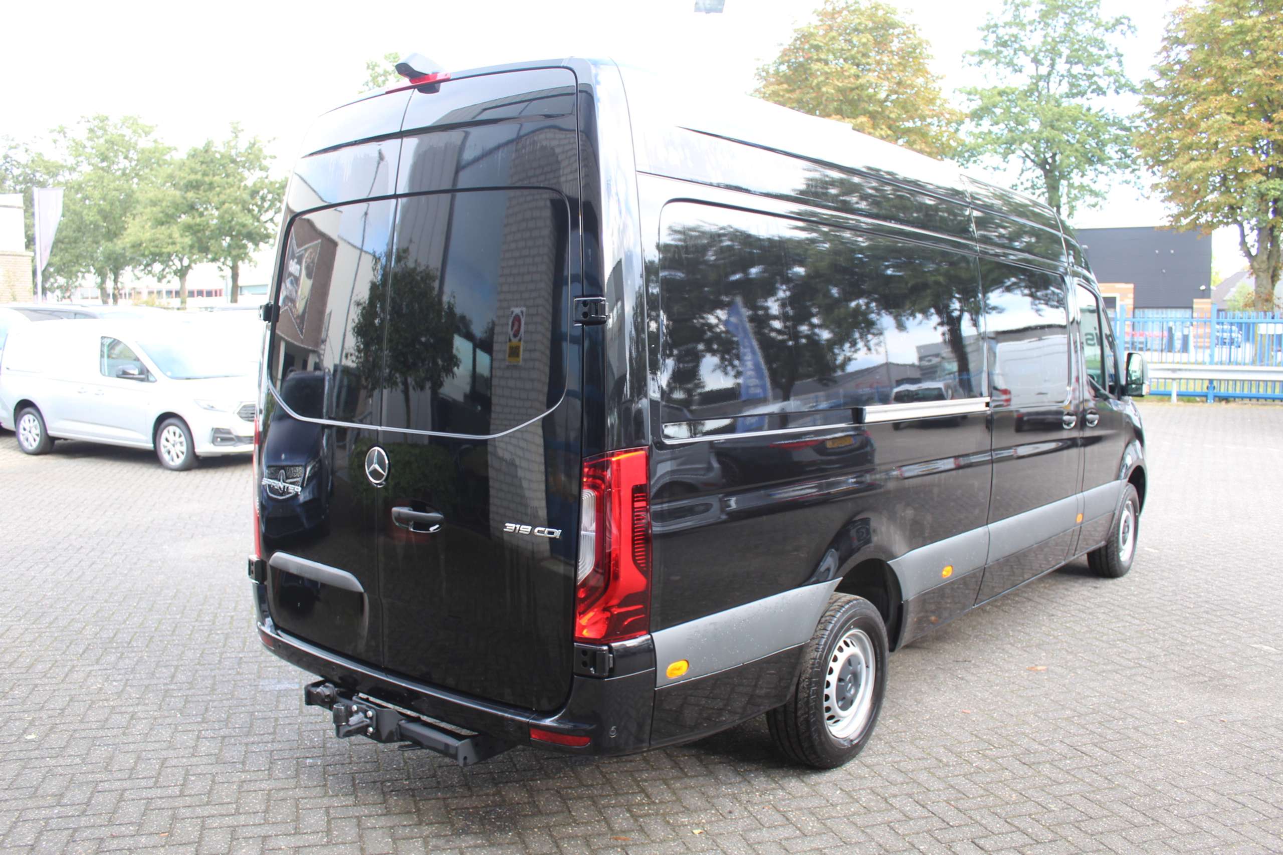 Mercedes-Benz - Sprinter