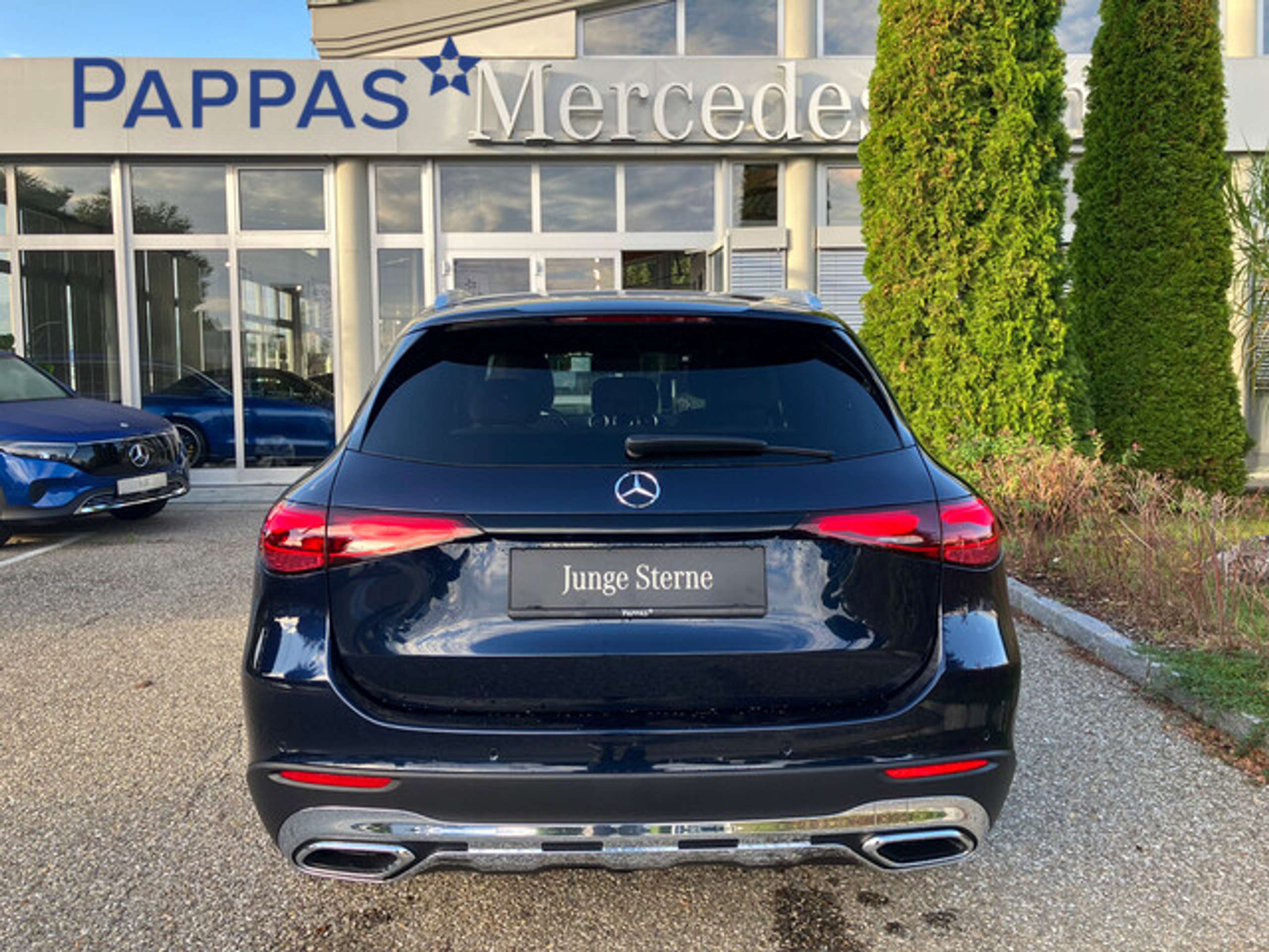 Mercedes-Benz - GLC 220