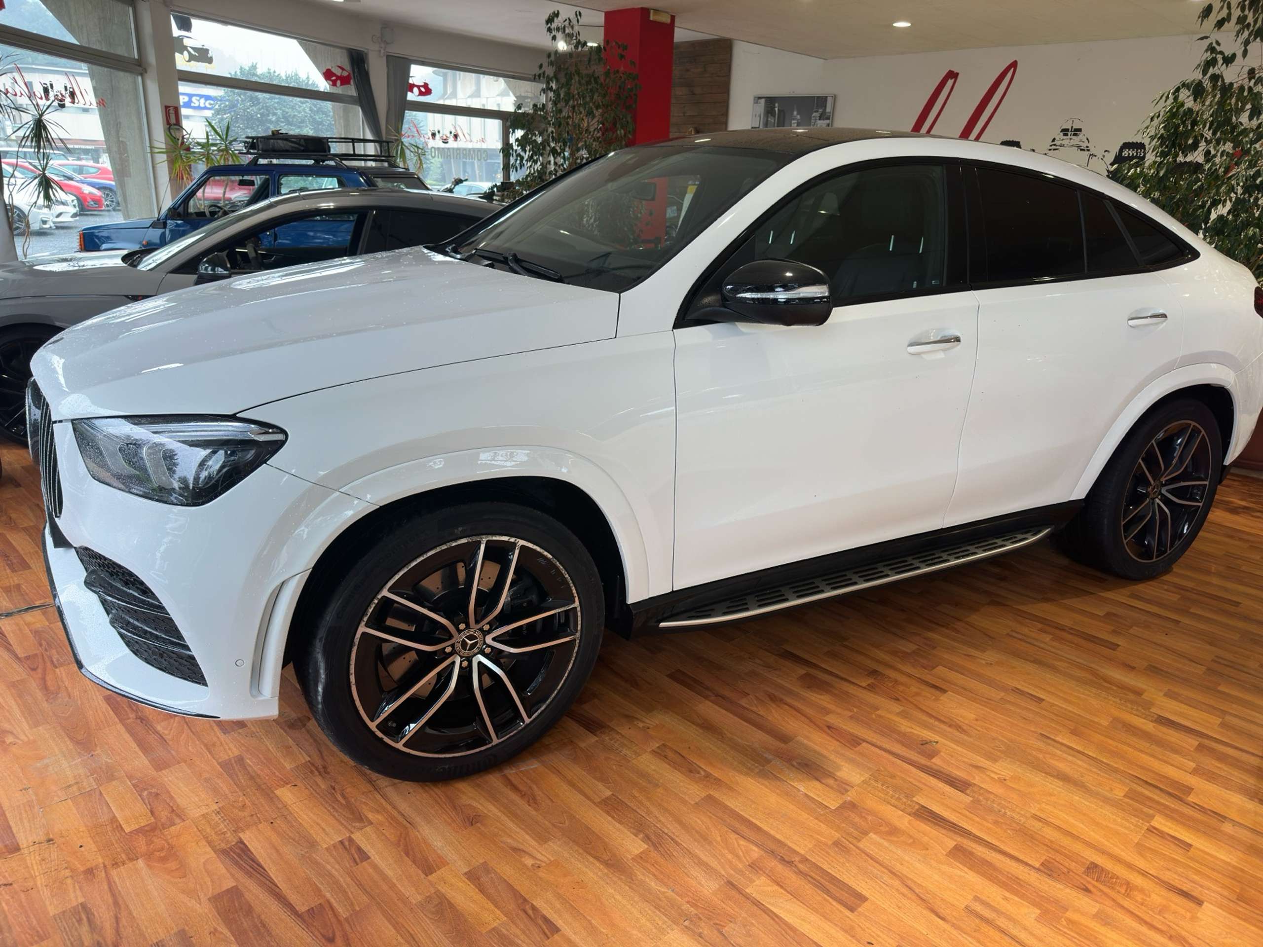 Mercedes-Benz - GLE 400