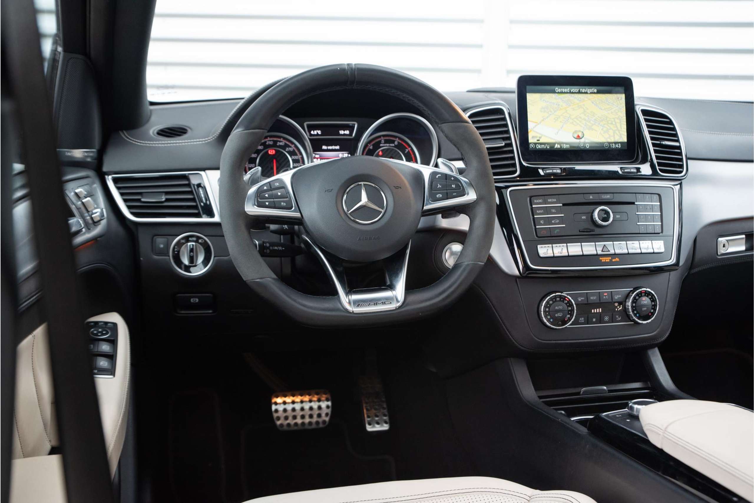 Mercedes-Benz - GLE 63 AMG