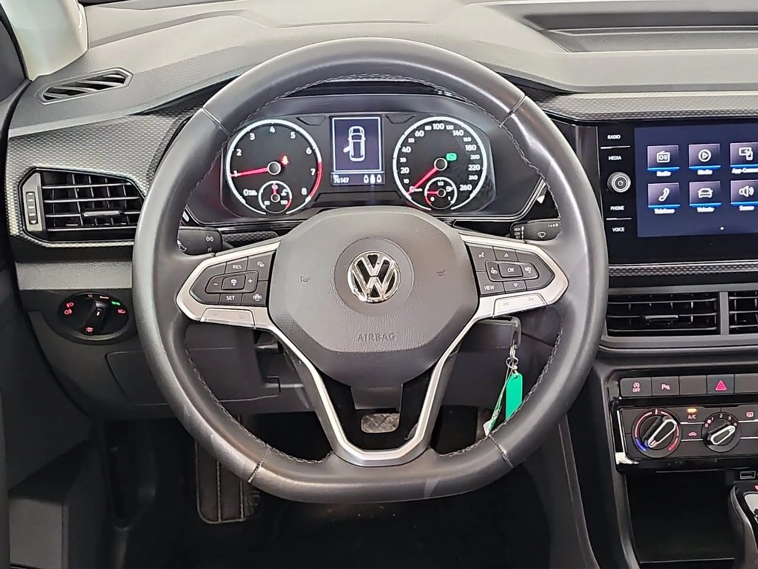 Volkswagen - T-Cross