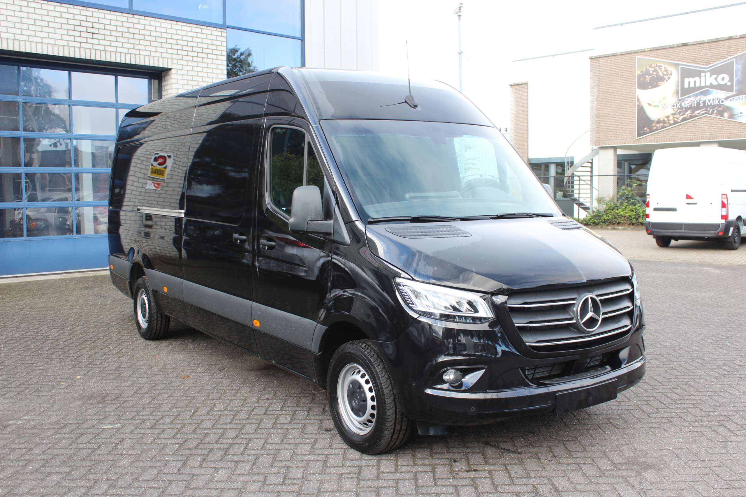 Mercedes-Benz - Sprinter