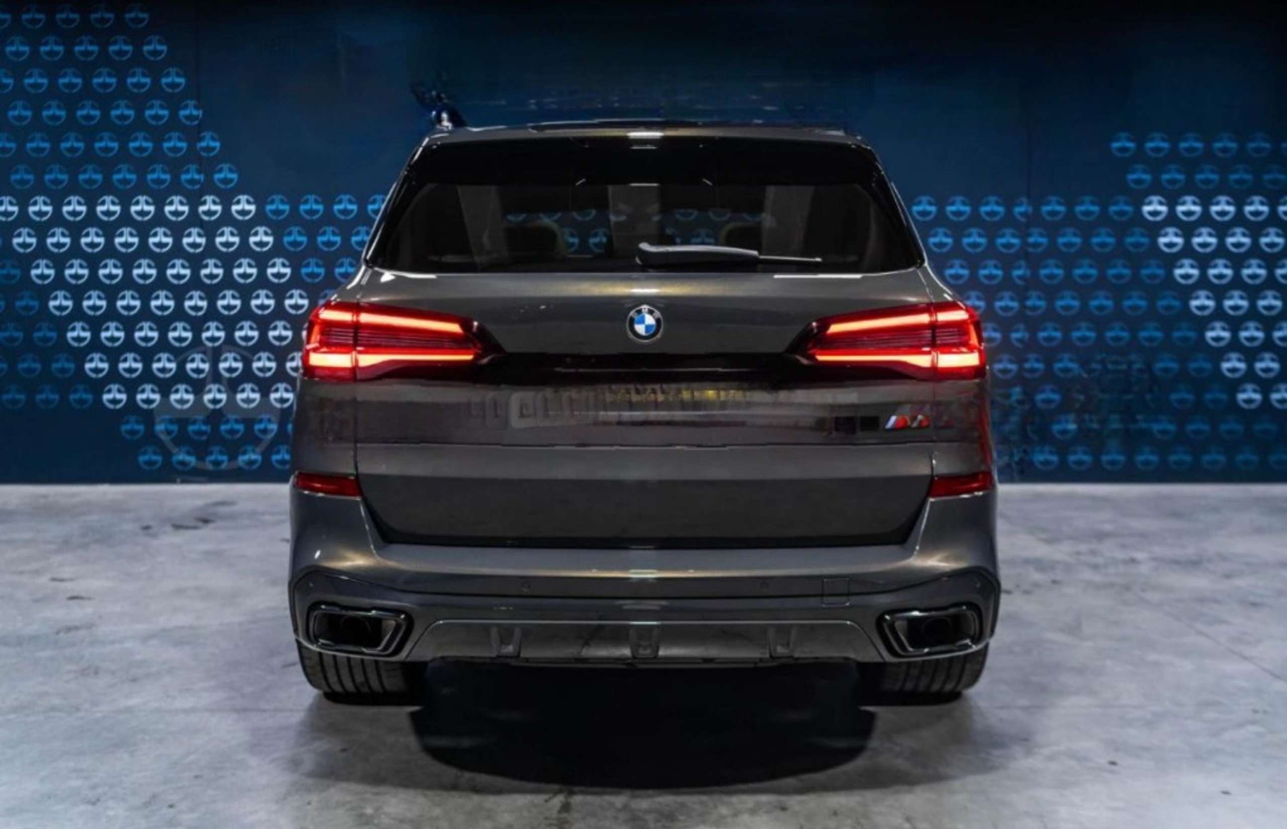 BMW - X5