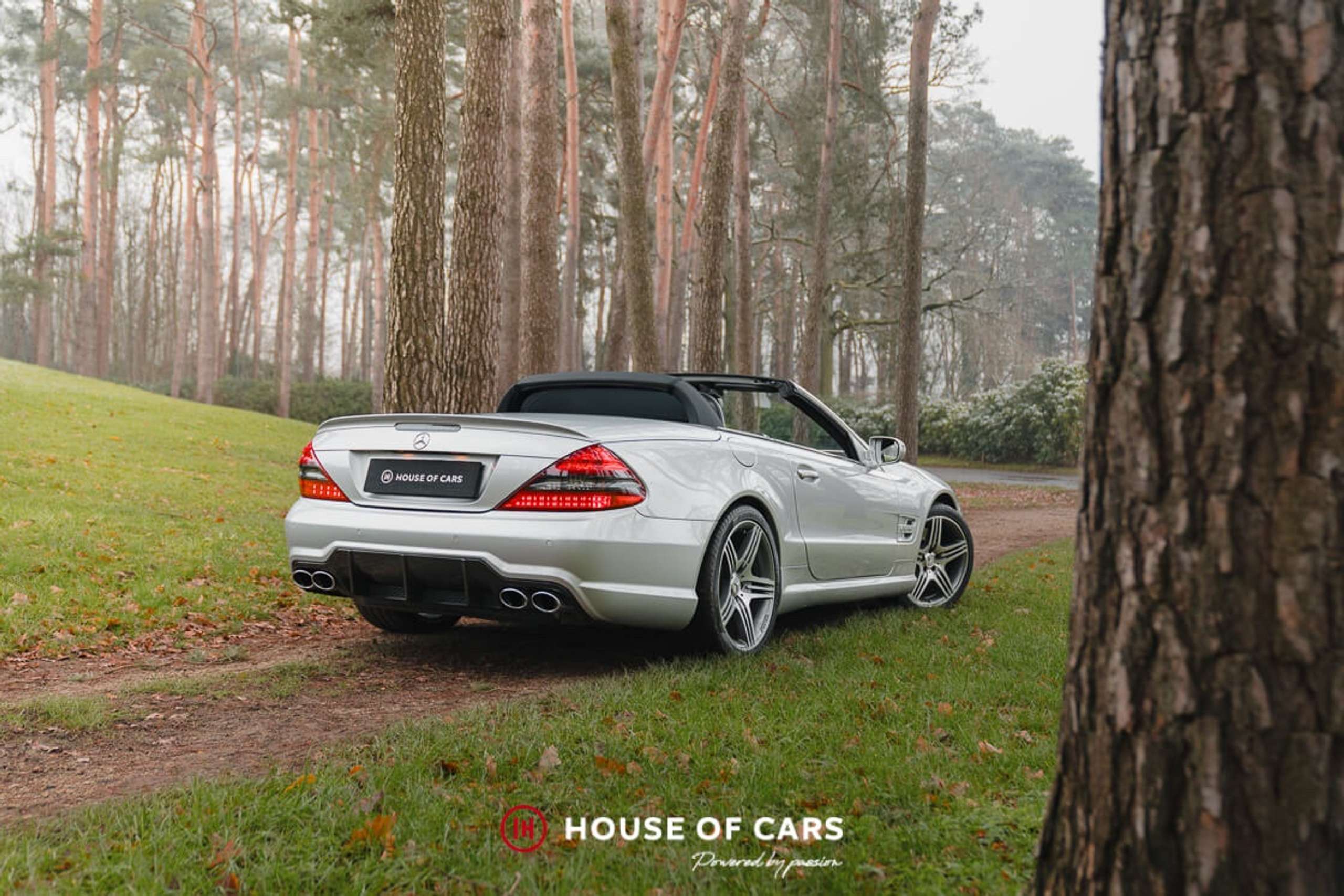 Mercedes-Benz - SL 63 AMG