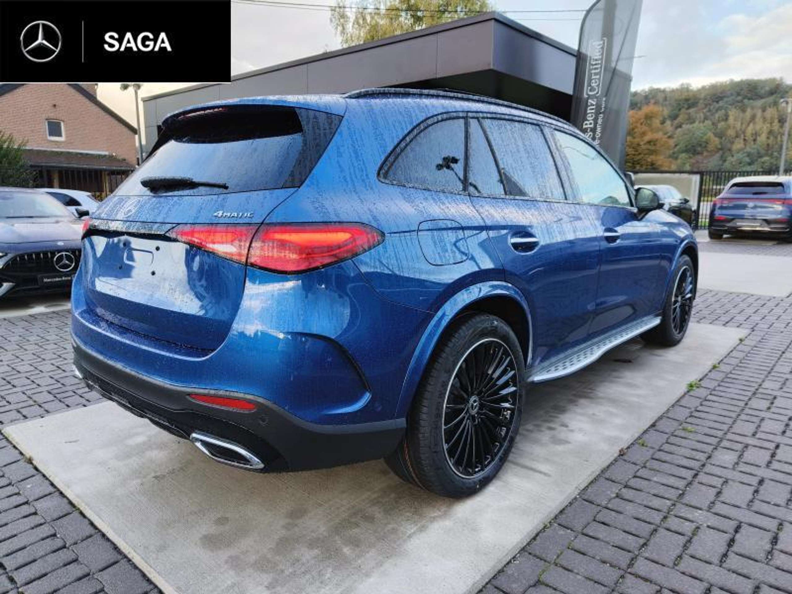 Mercedes-Benz - GLC 220