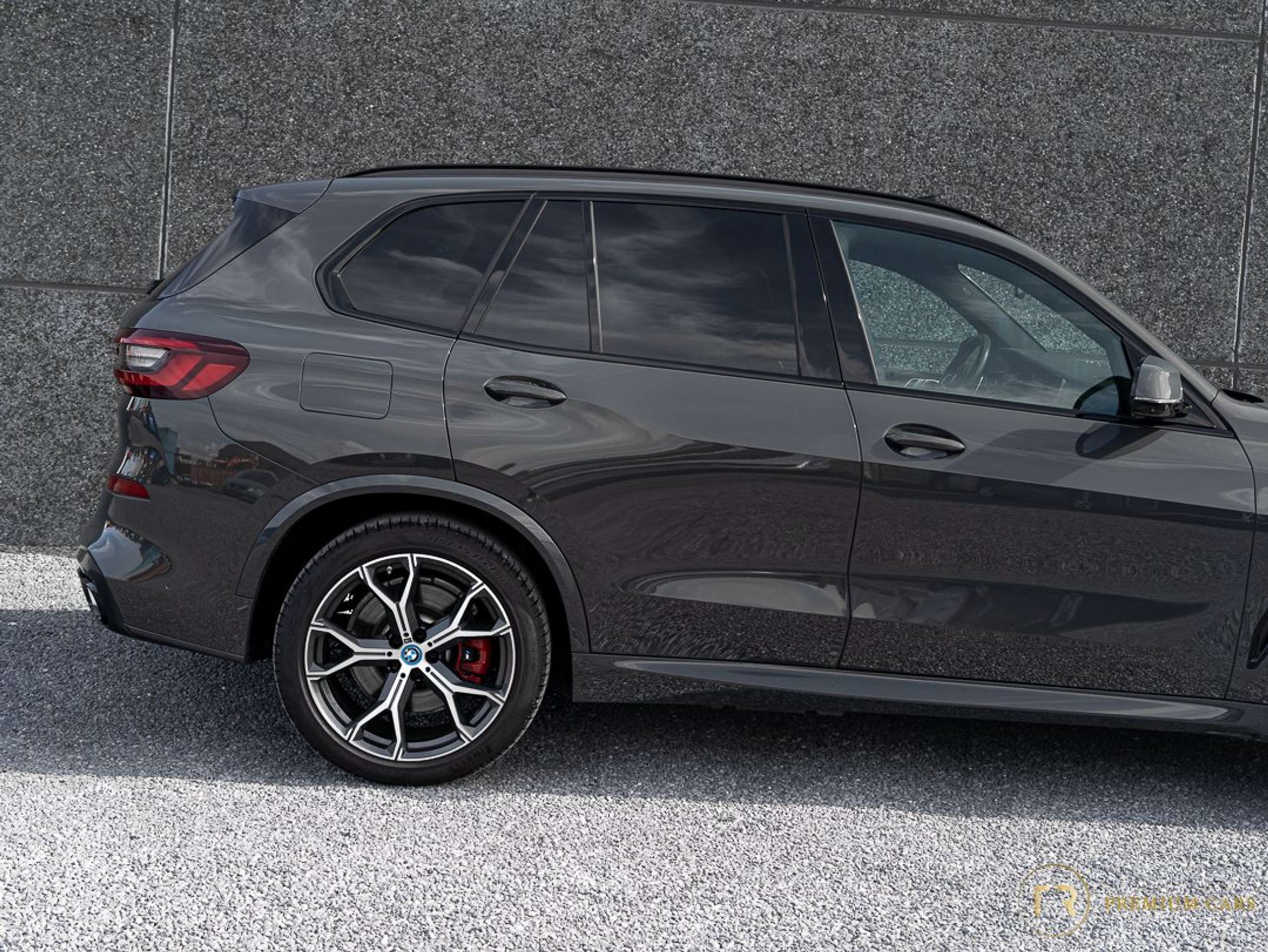 BMW - X5