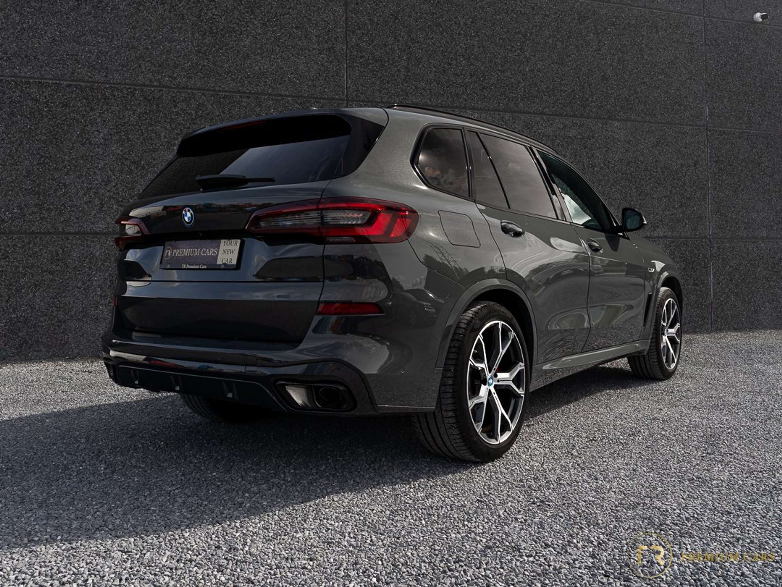 BMW - X5