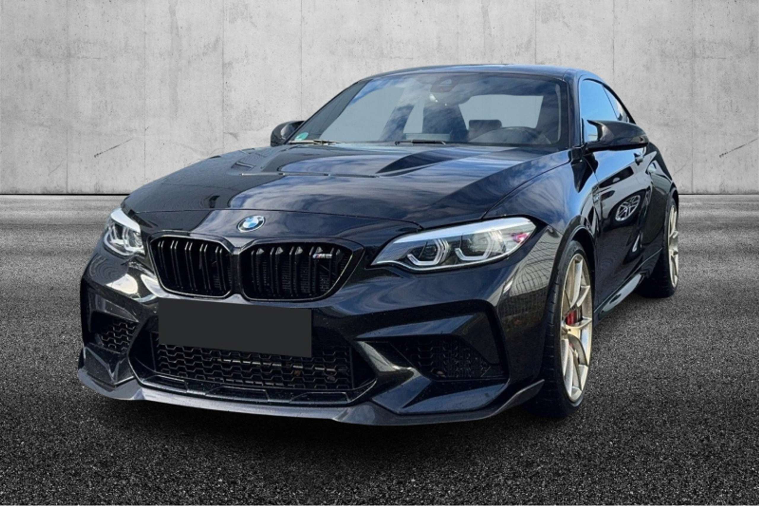 BMW - M2