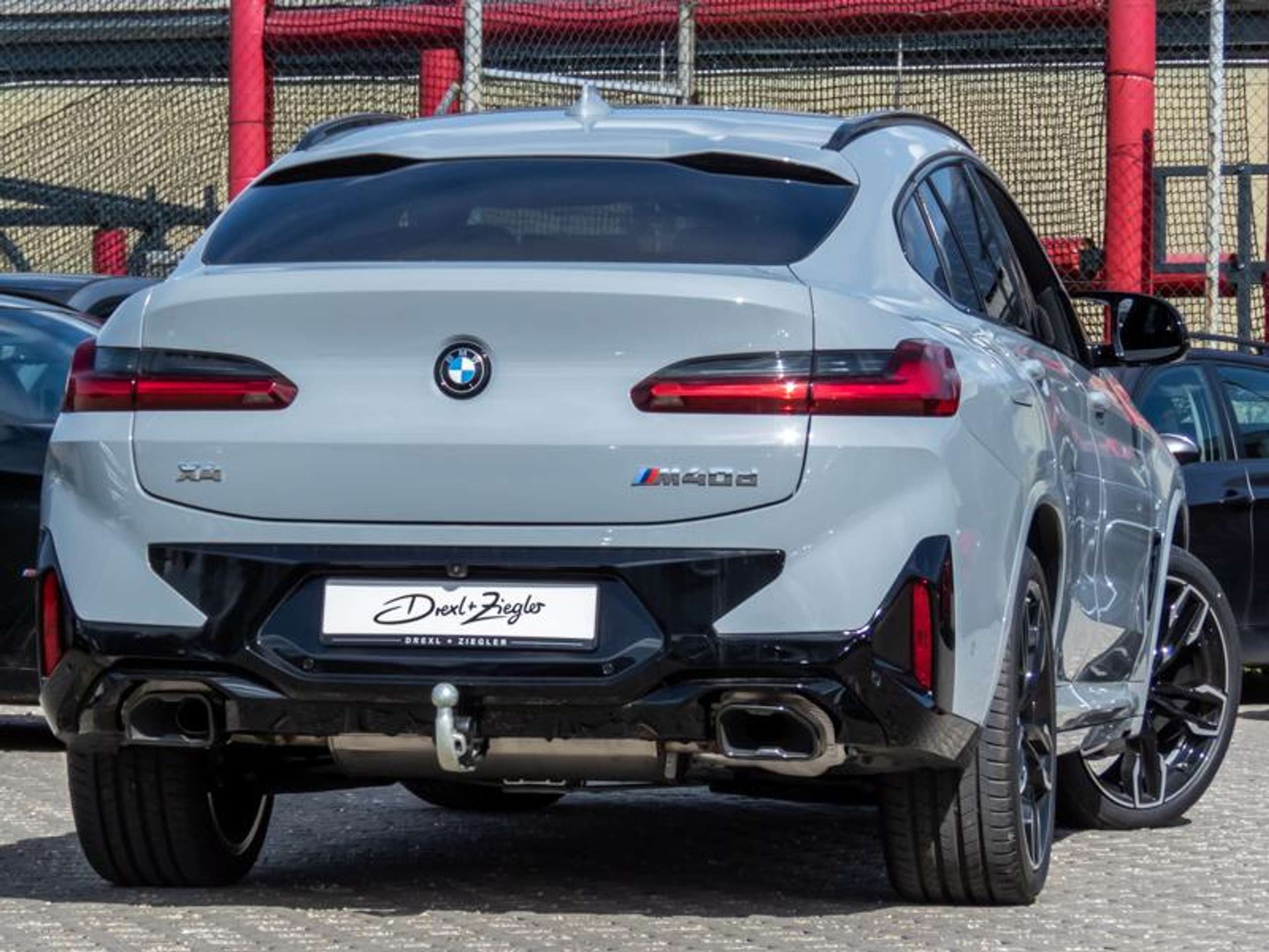 BMW - X4 M