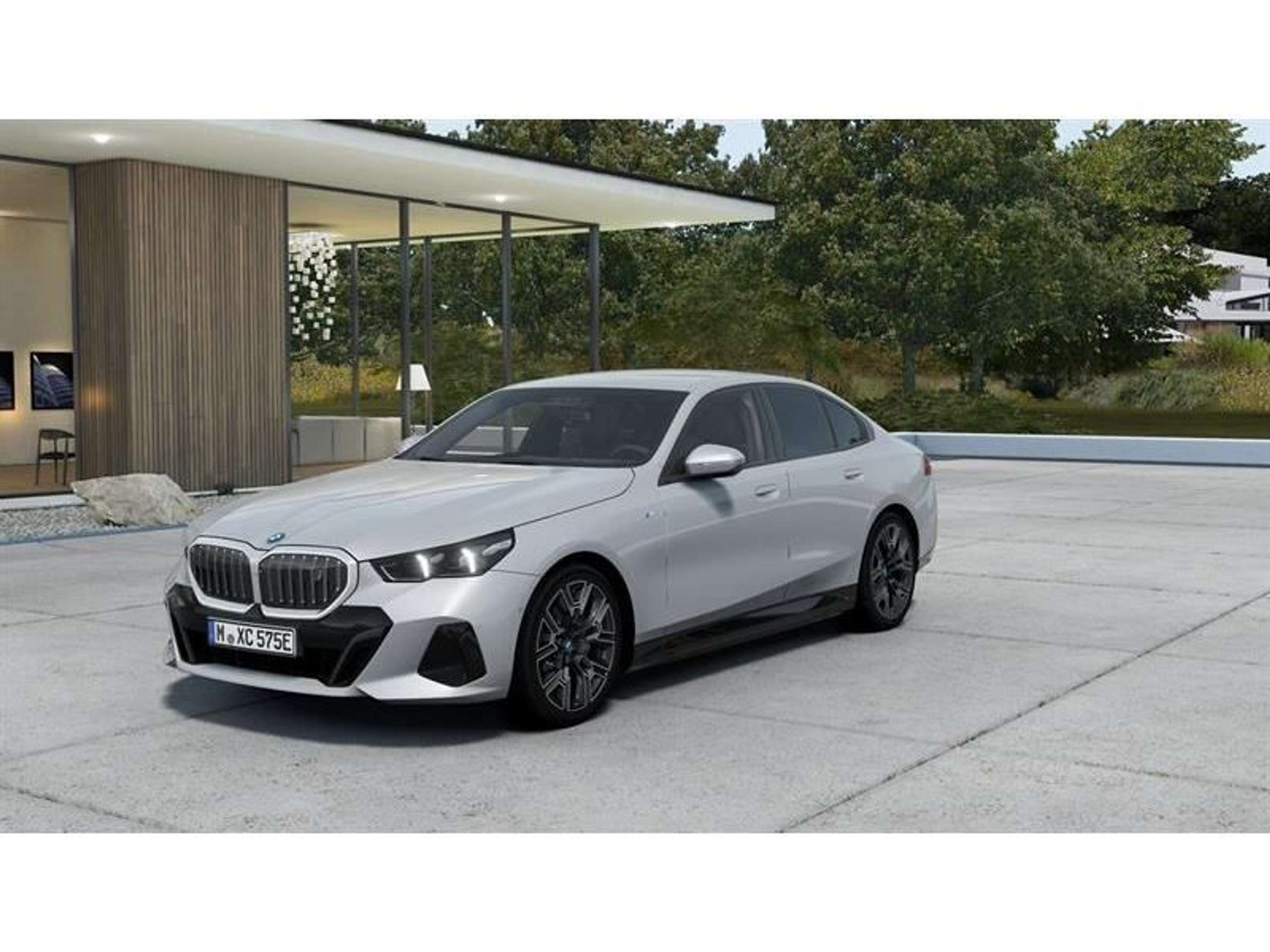 BMW - i5