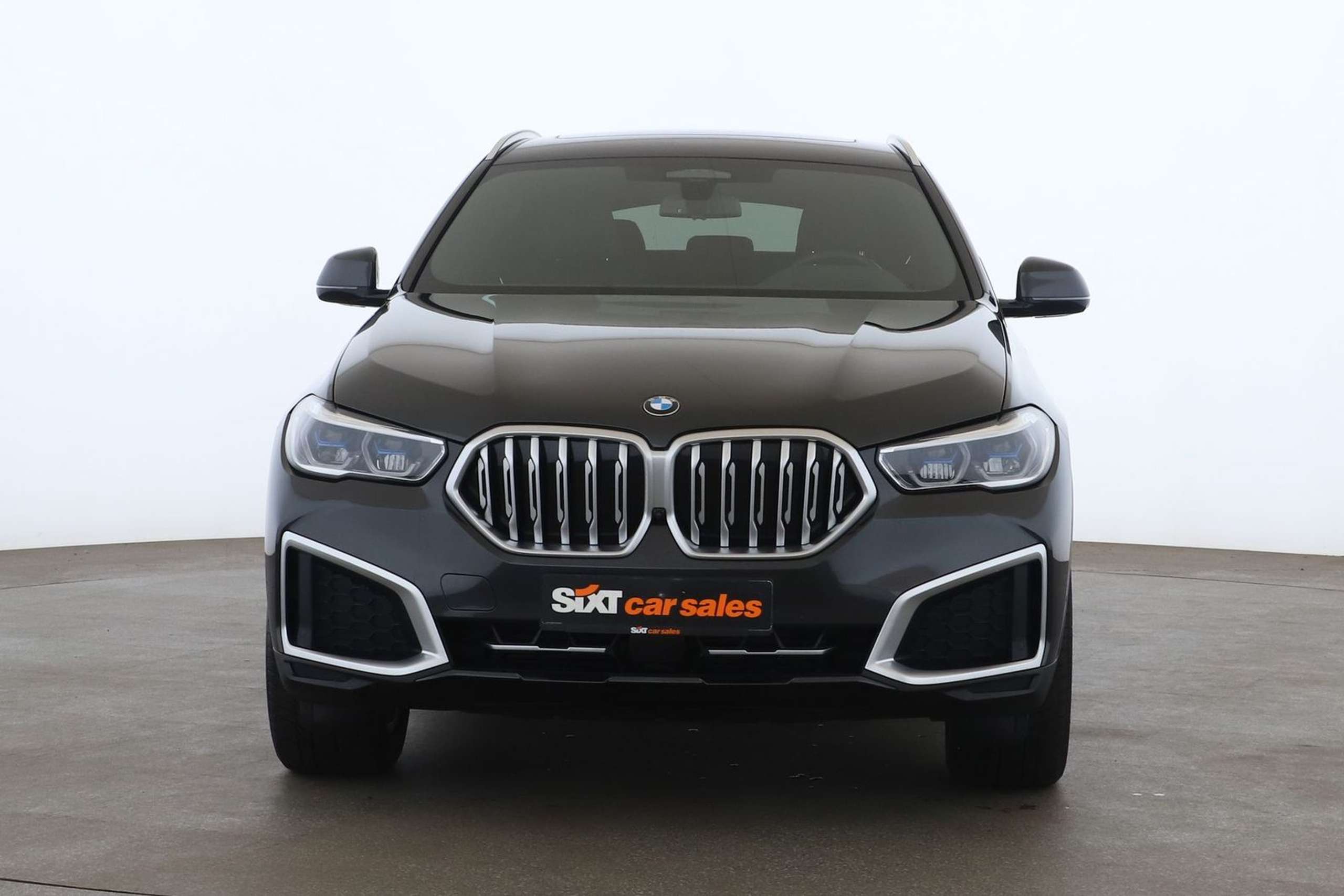 BMW - X6