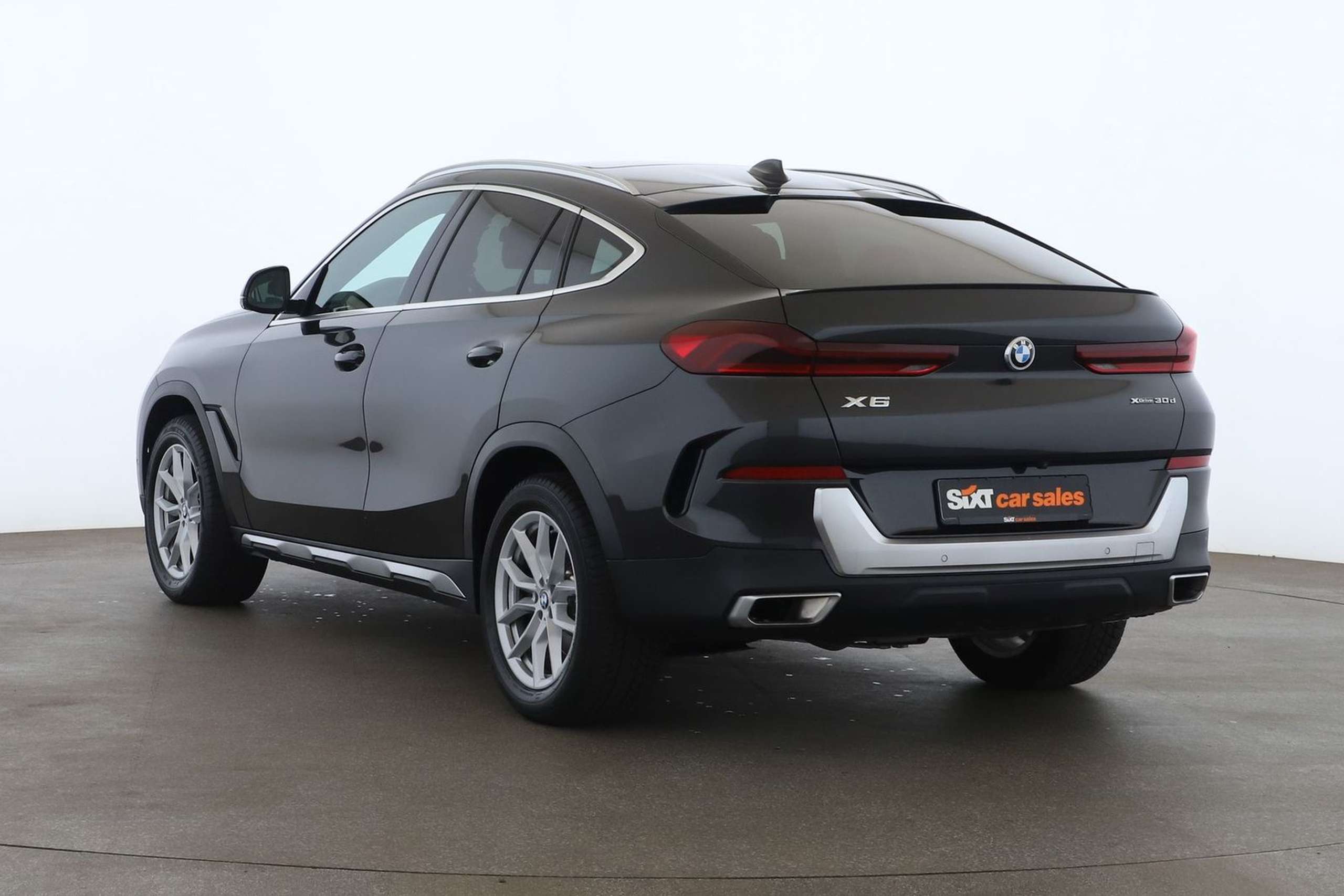 BMW - X6