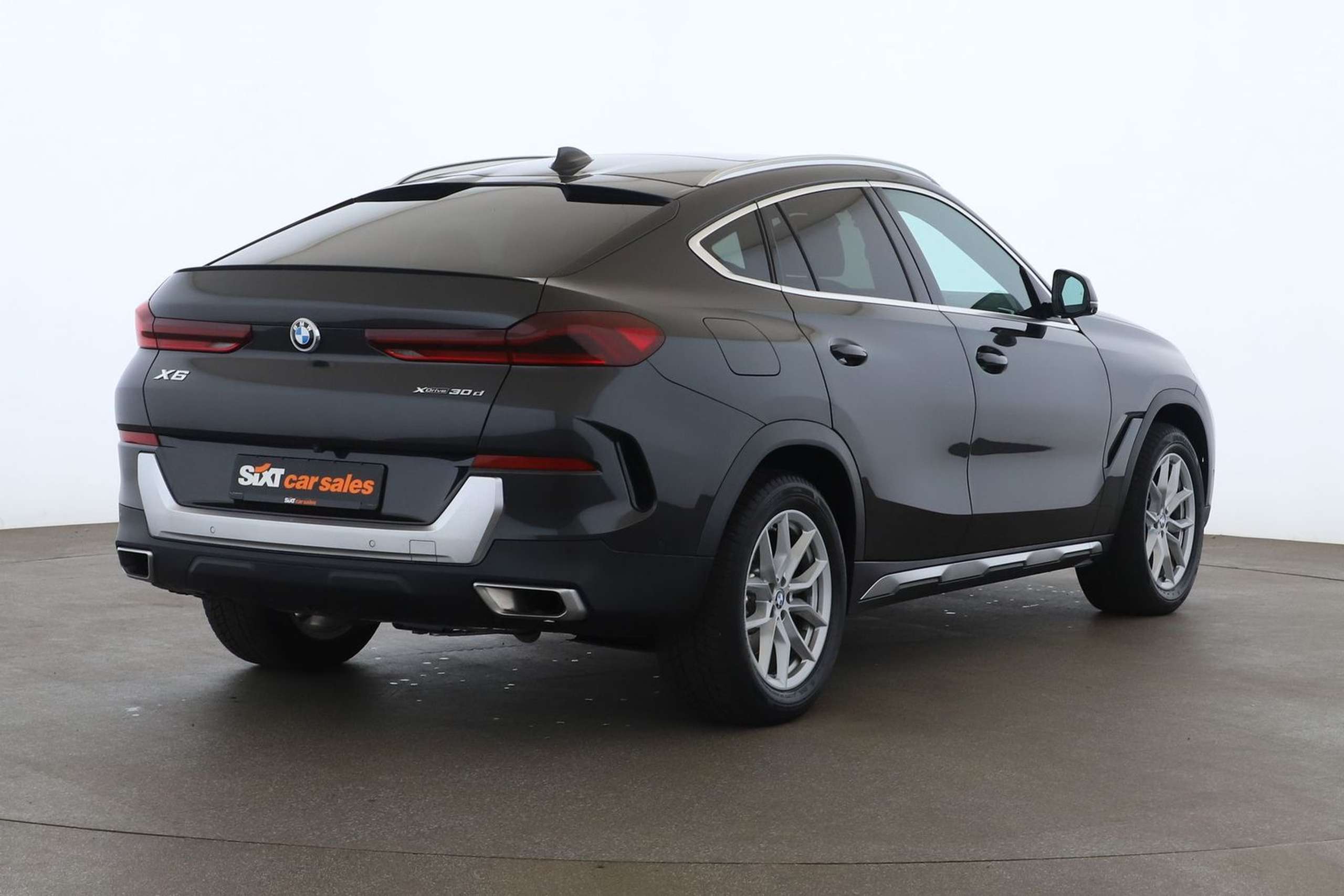 BMW - X6