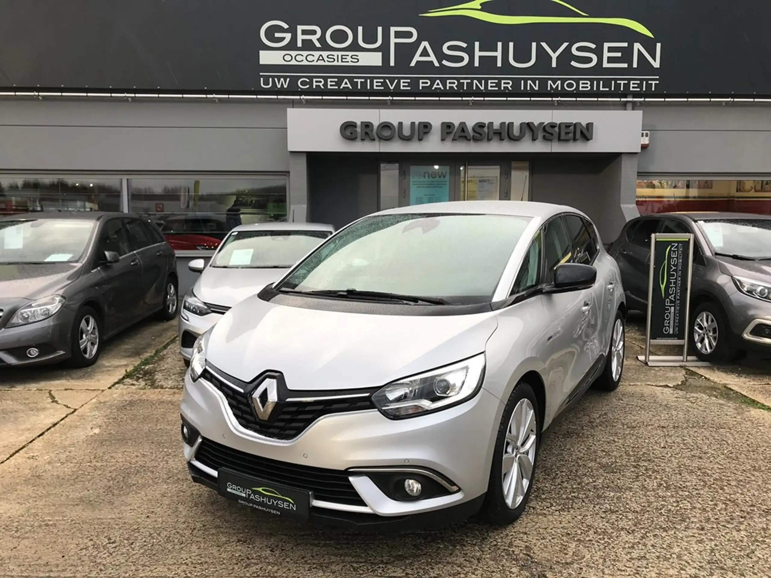 Renault - Scenic