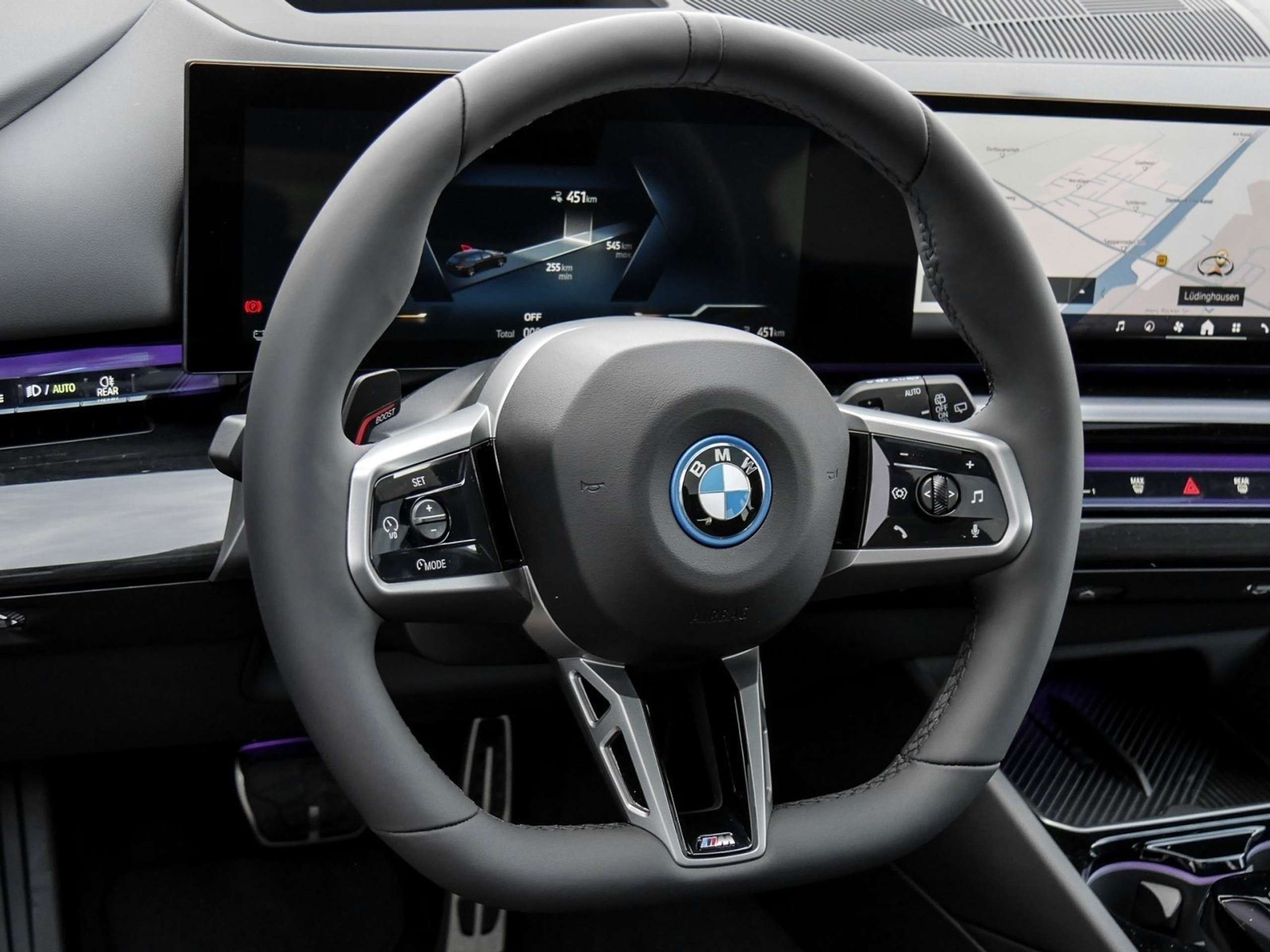 BMW - i5