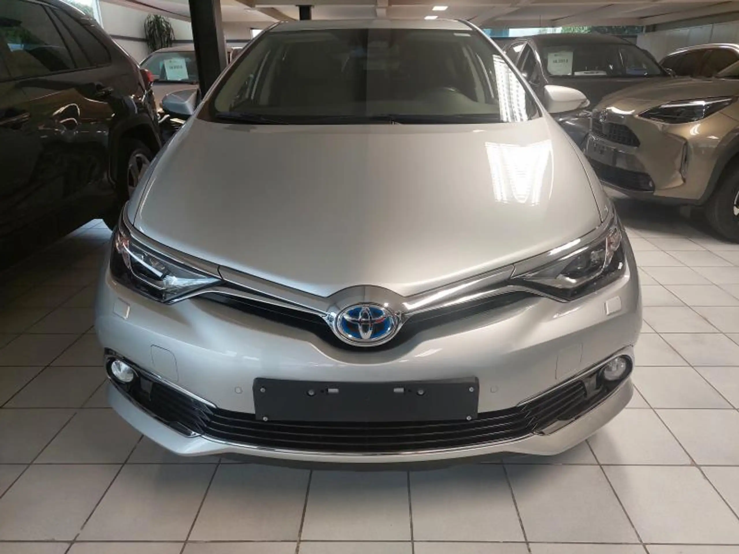 Toyota - Auris