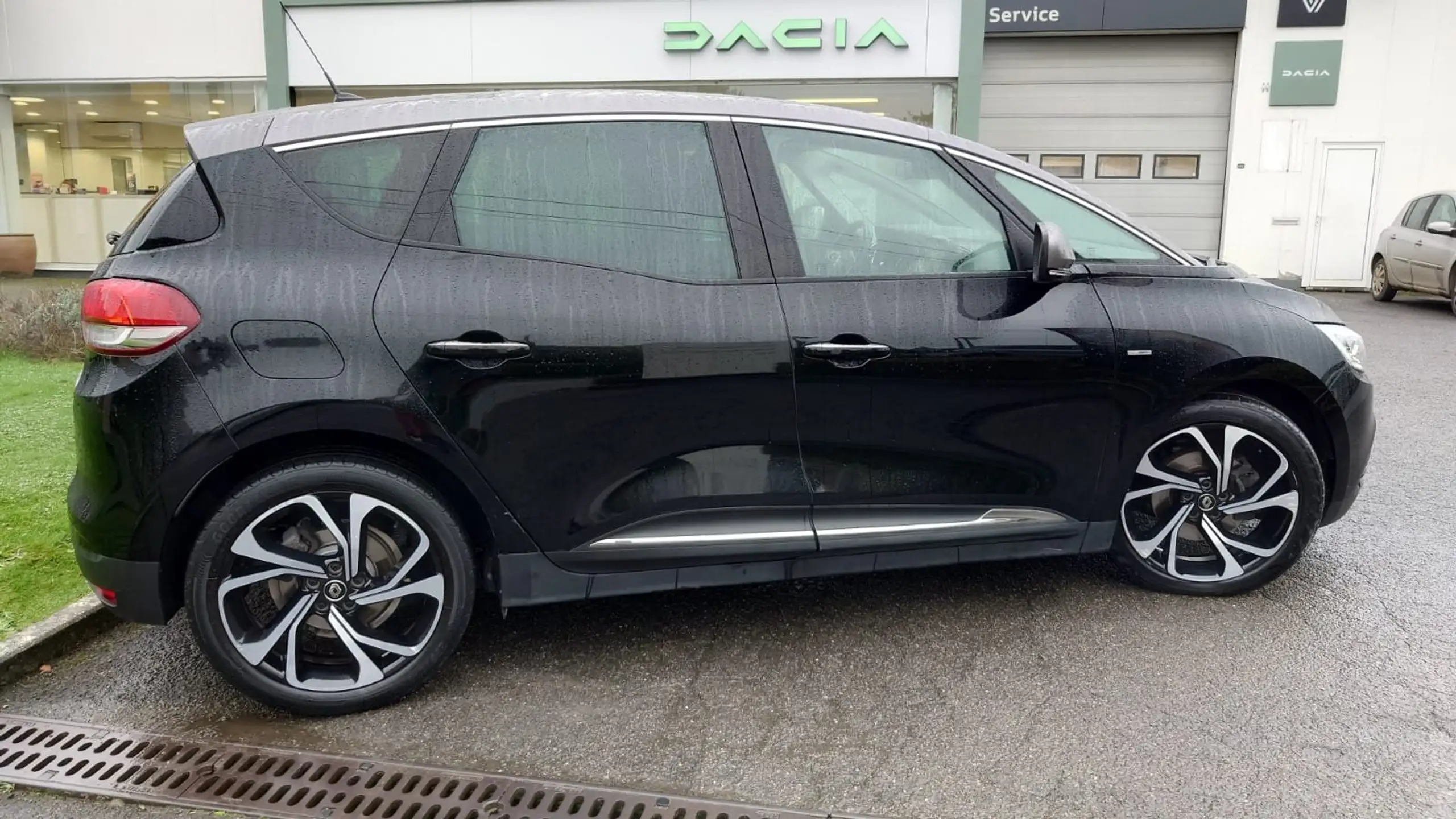 Renault - Scenic