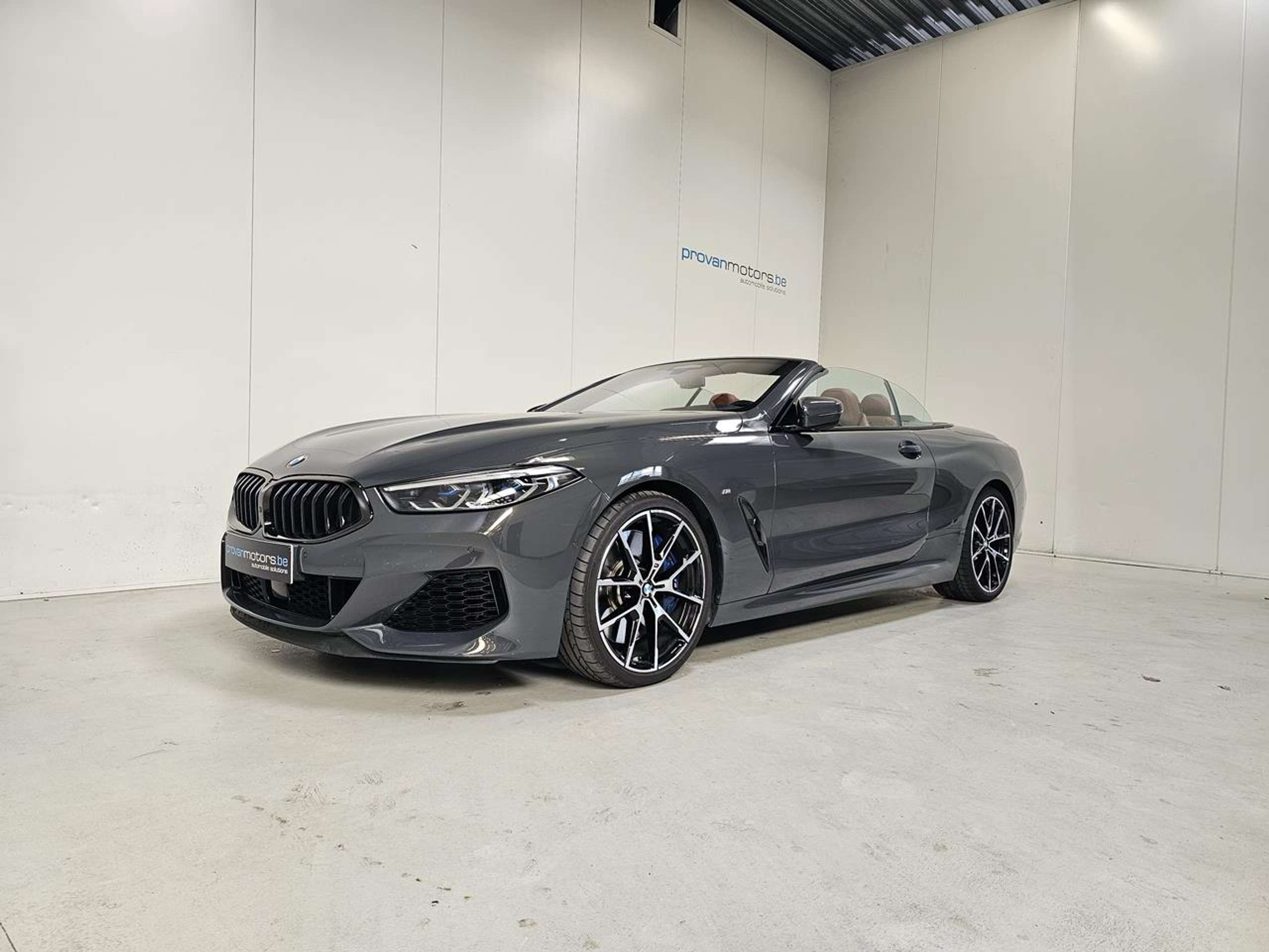 BMW - M850