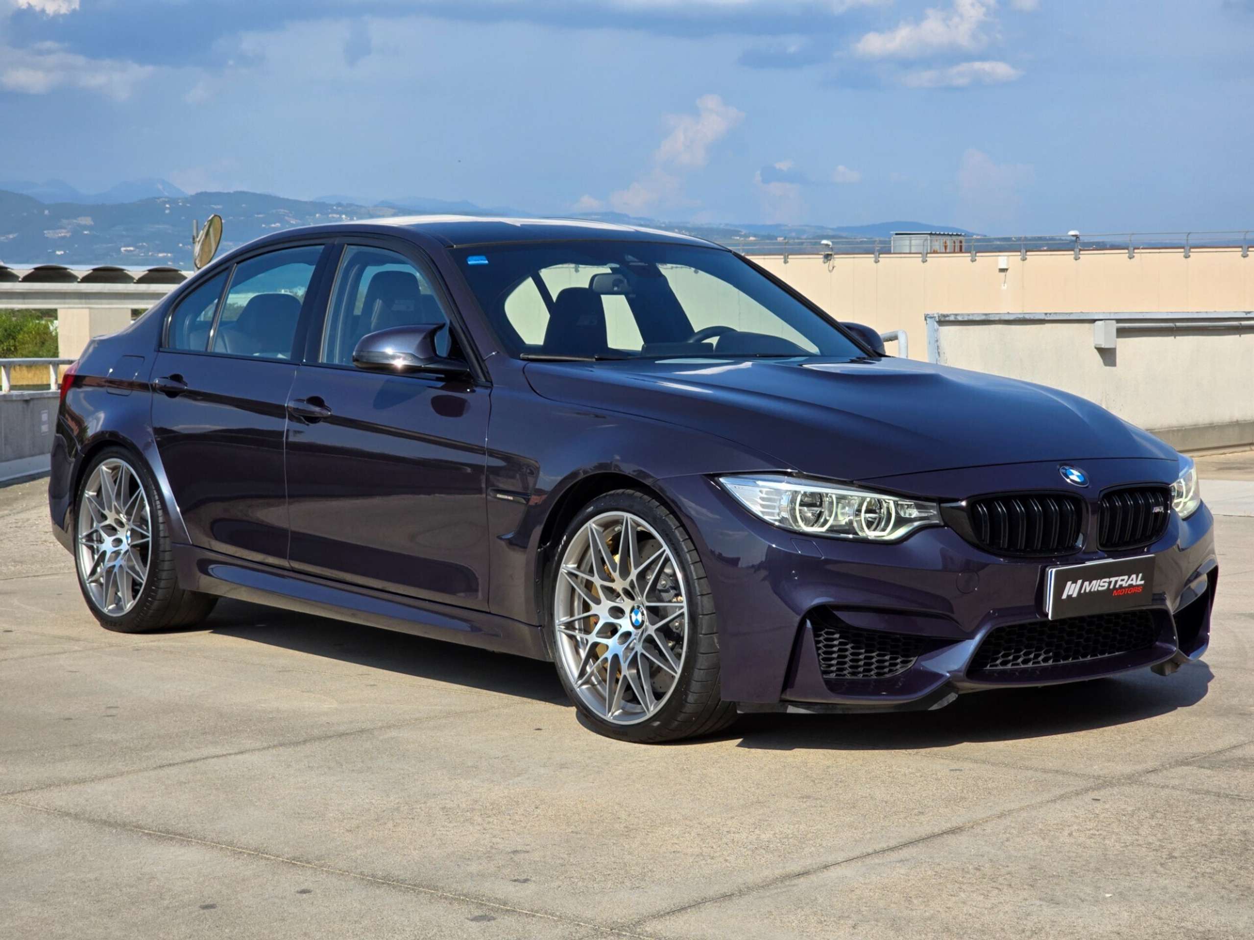 BMW - M3